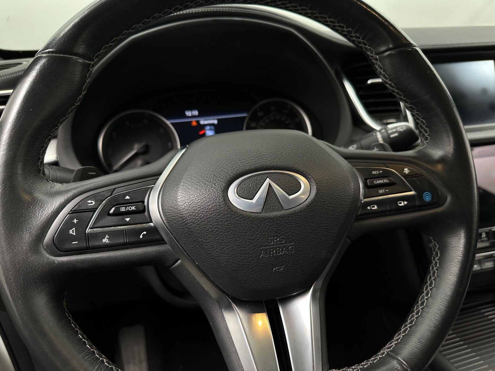 Thumbnail: 2021 INFINITI QX50 - 4