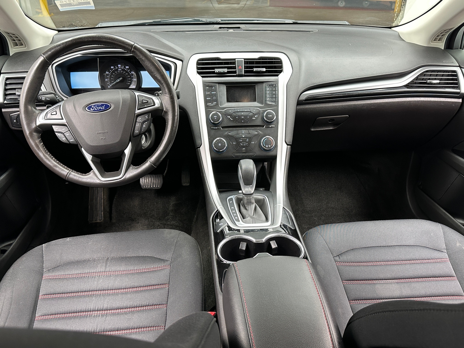 Thumbnail: 2016 Ford Fusion - 3