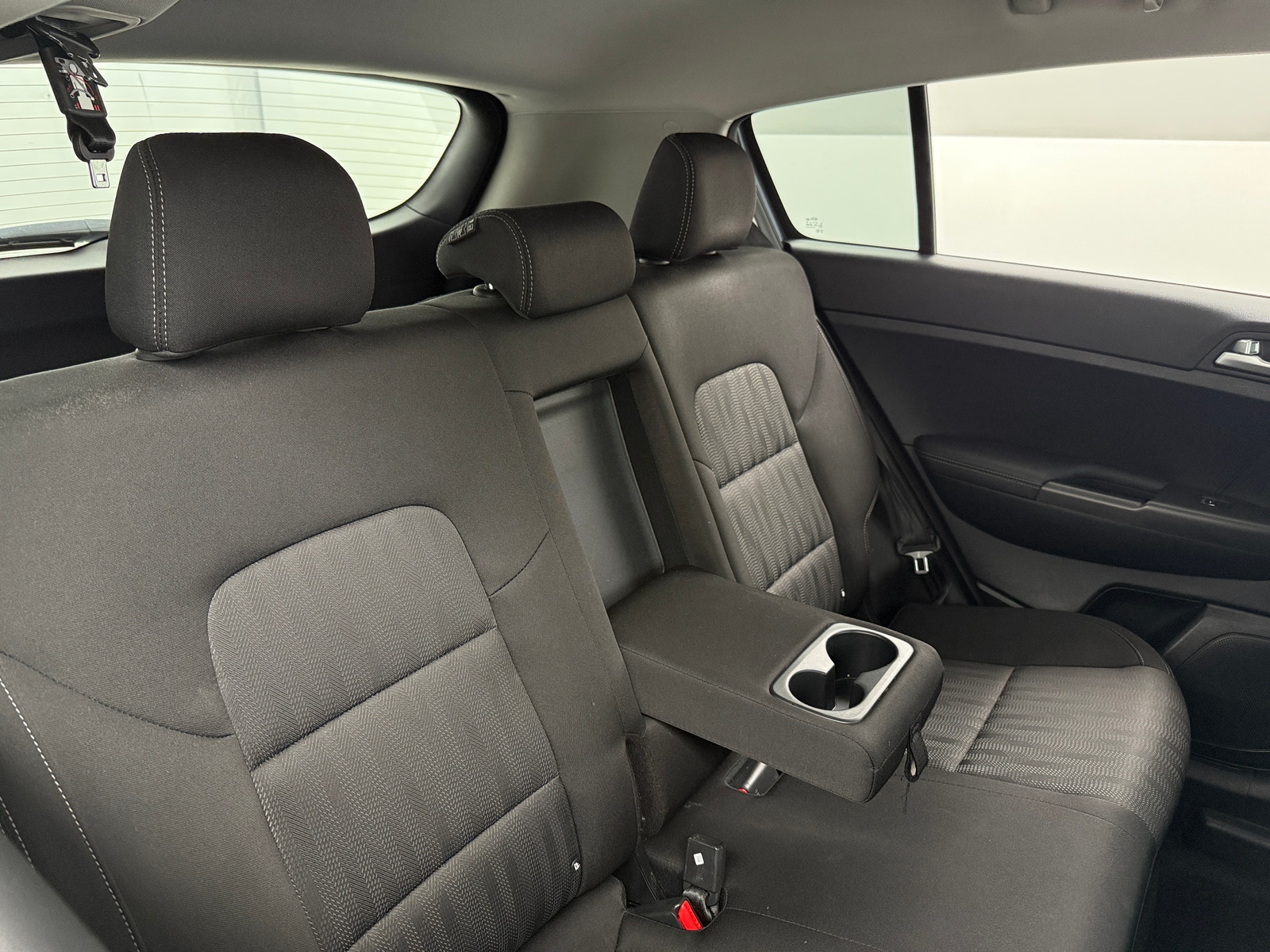 Thumbnail: 2021 Kia Sportage - 6