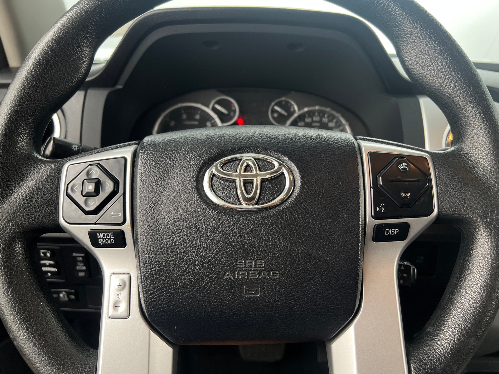 Thumbnail: 2015 Toyota Tundra - 4