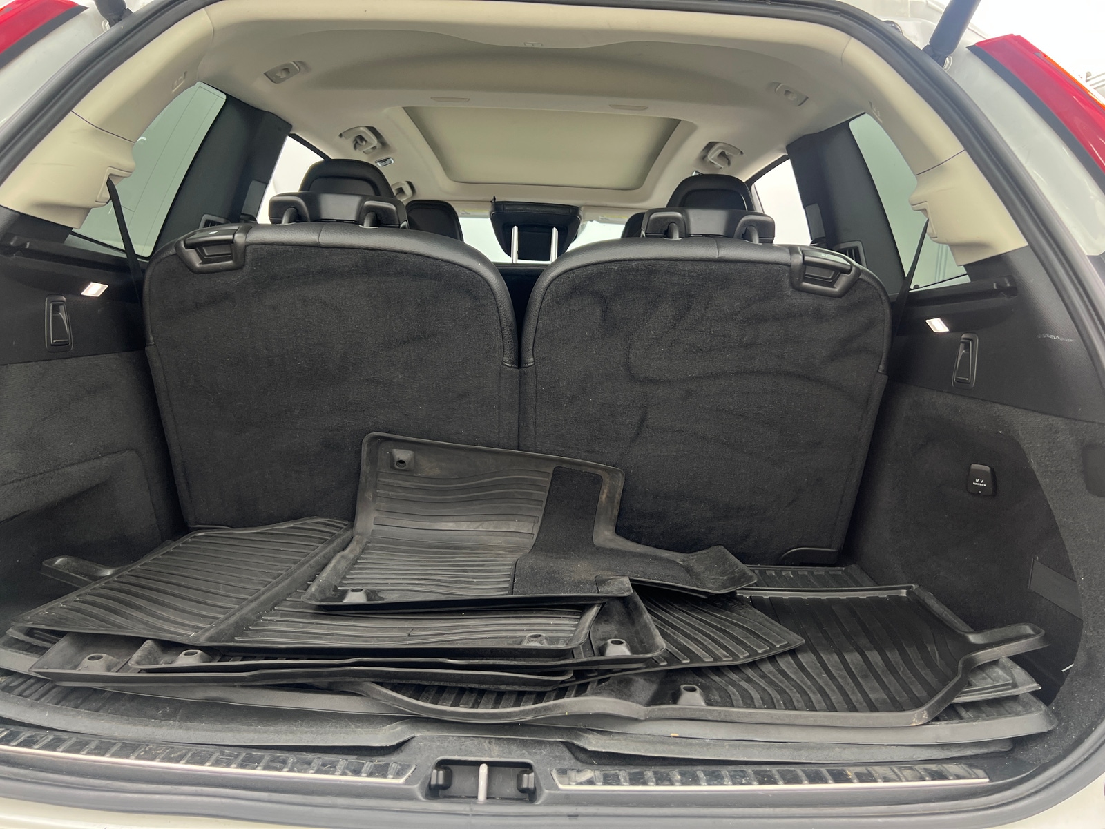 Thumbnail: 2019 Volvo XC90 - 6