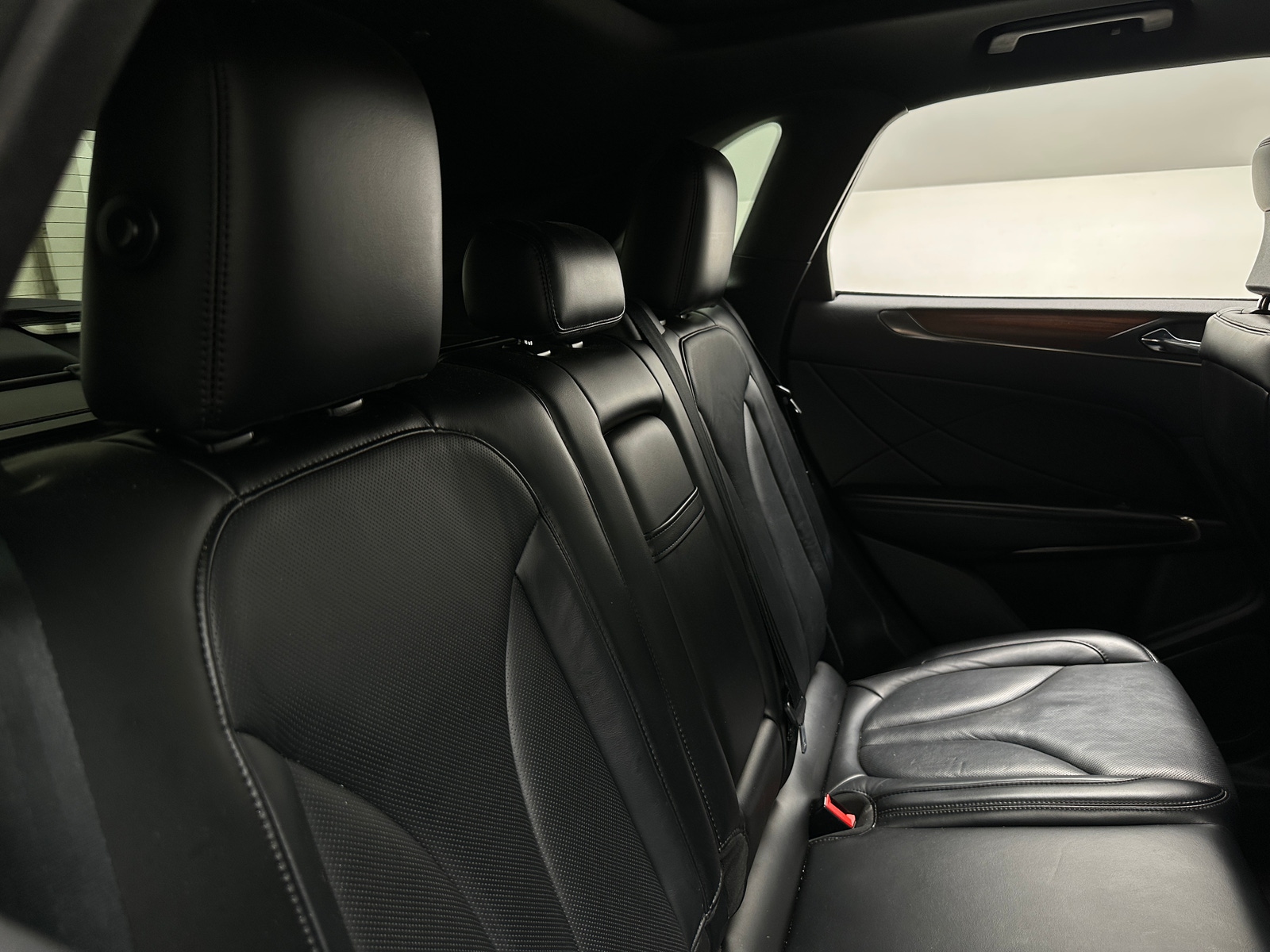 Thumbnail: 2017 Lincoln MKC - 5