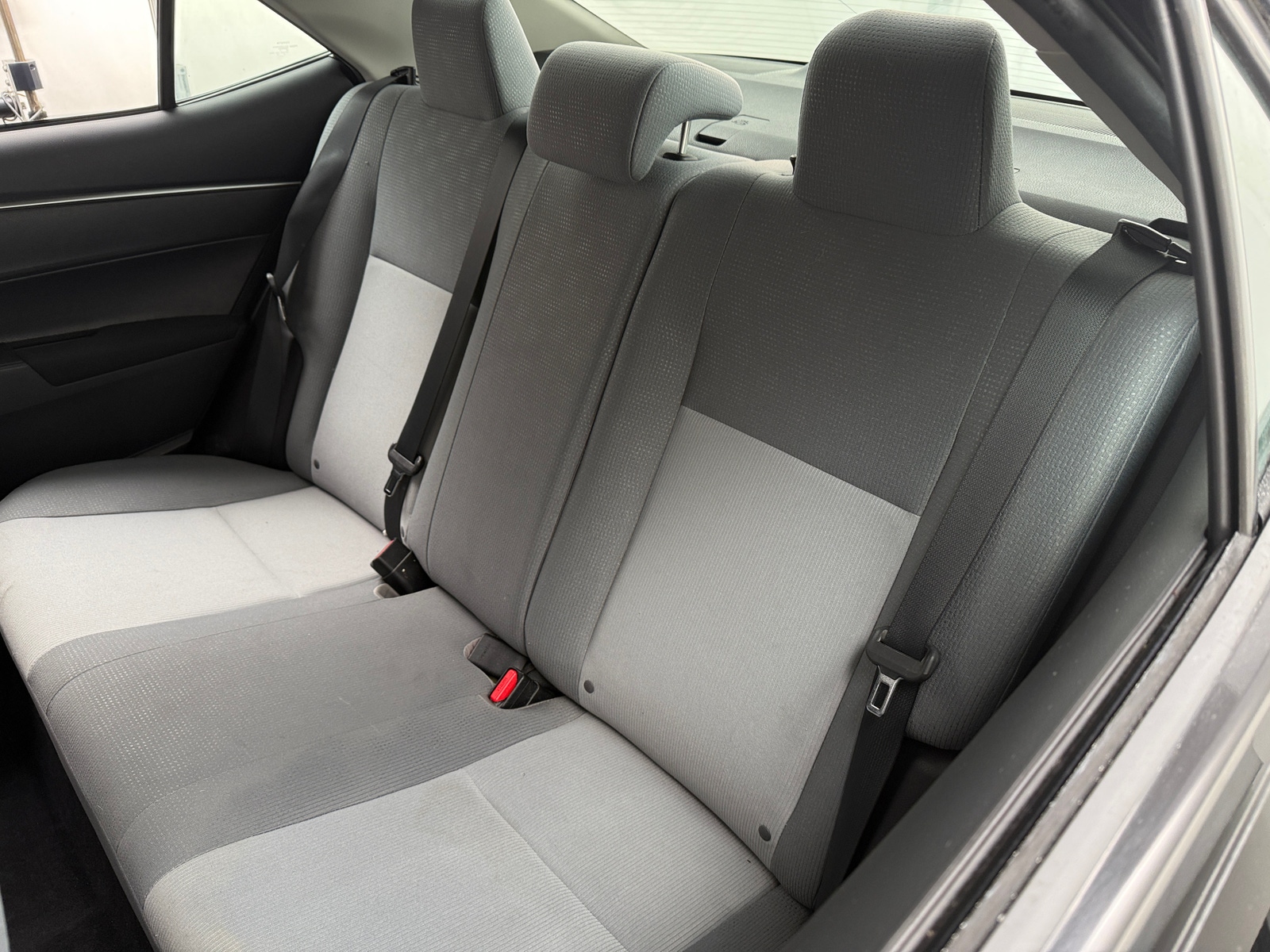 Thumbnail: 2015 Toyota Corolla - 6