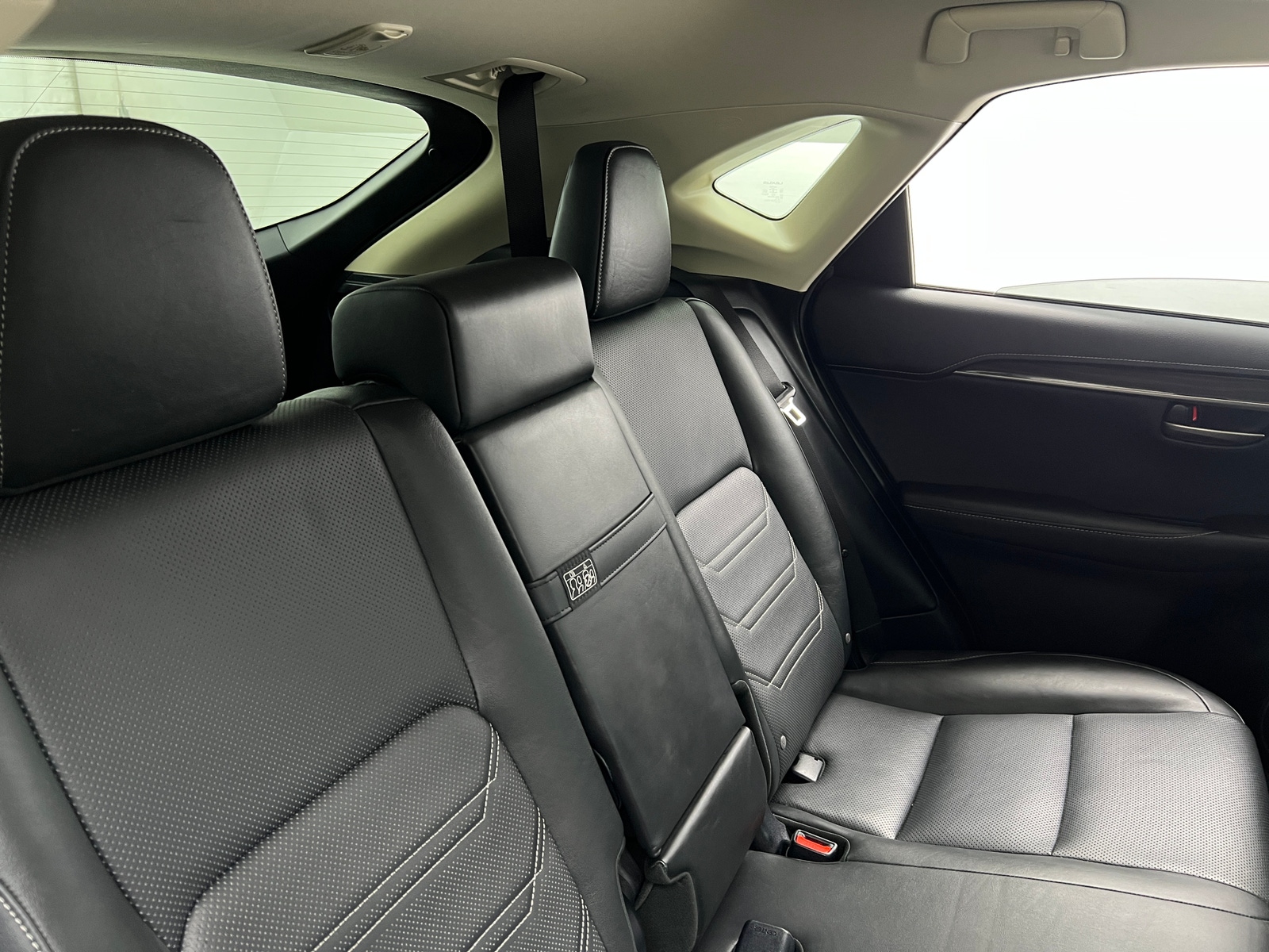 Thumbnail: 2016 Lexus NX - 5