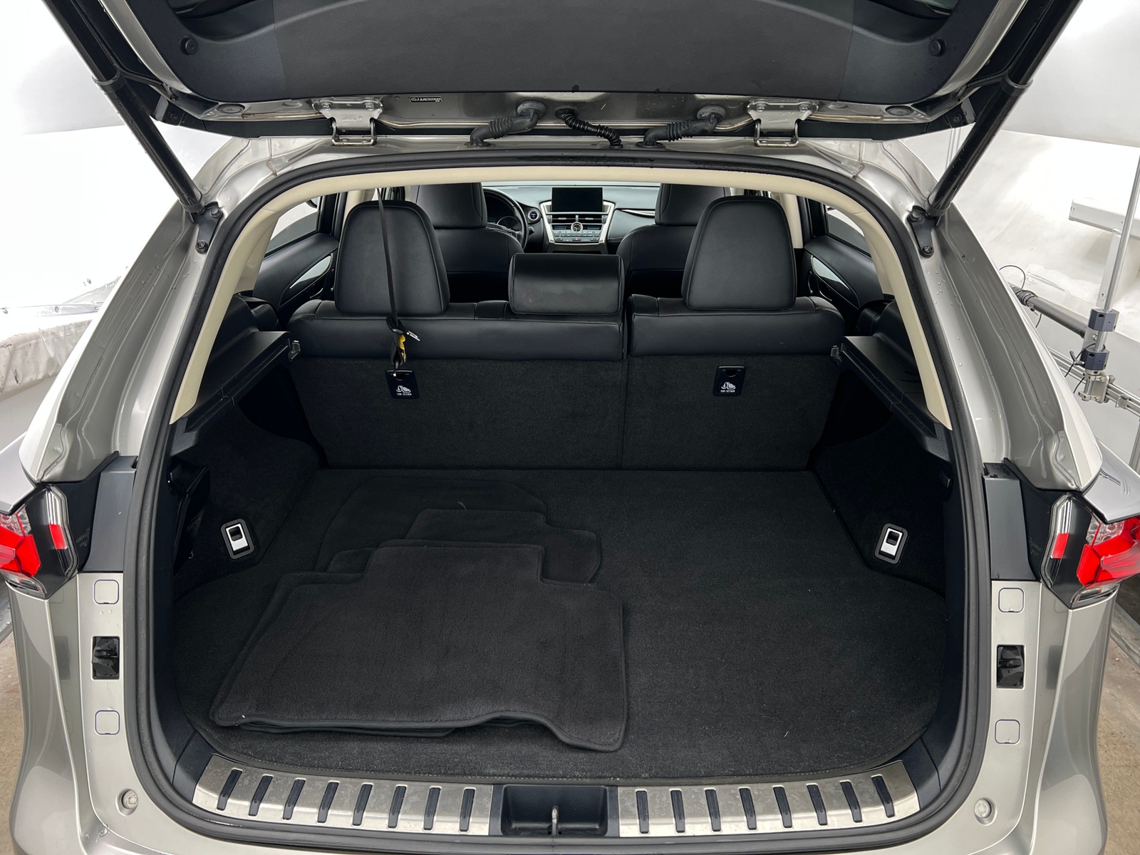 Thumbnail: 2016 Lexus NX - 6