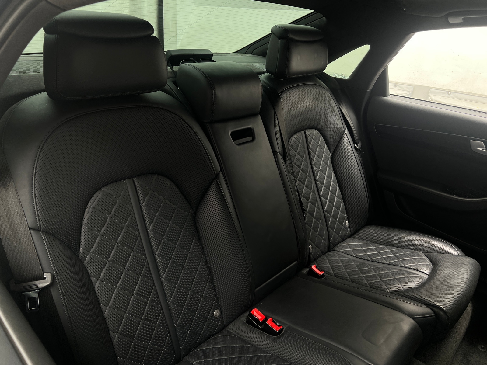 Thumbnail: 2017 Audi A8 - 5