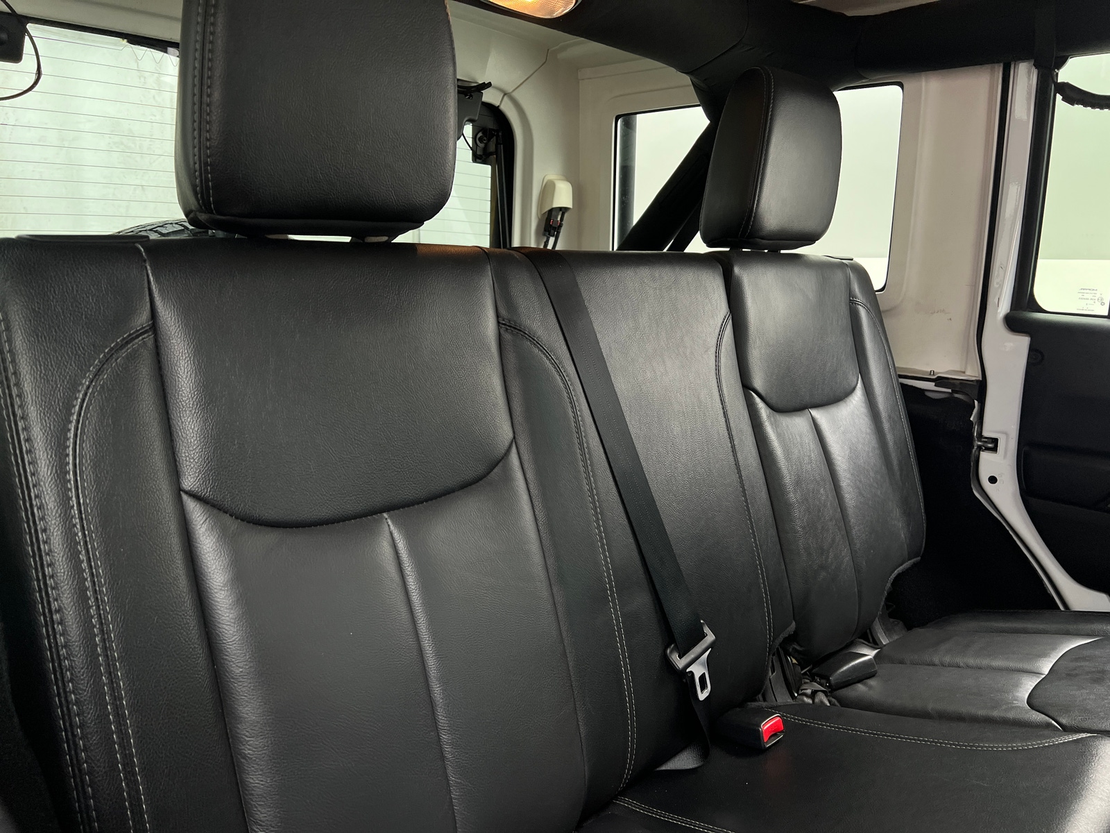 Thumbnail: 2018 Jeep Wrangler - 5