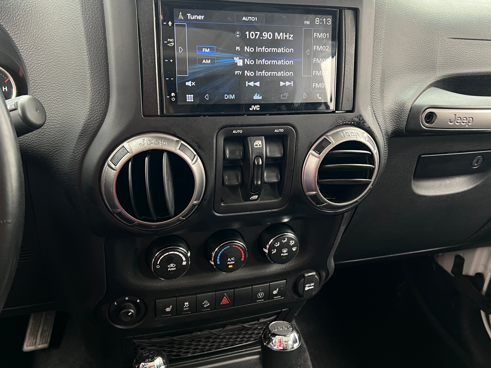 Thumbnail: 2018 Jeep Wrangler - 3