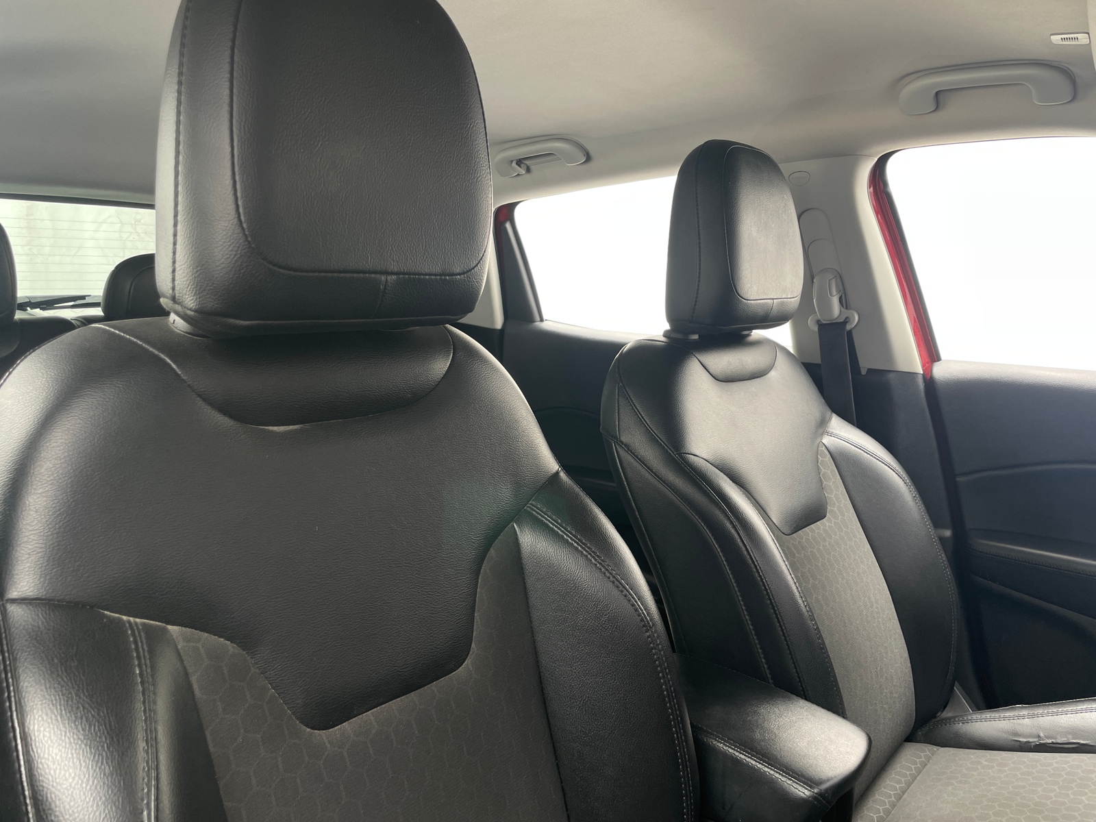 Thumbnail: 2018 Jeep Compass - 2
