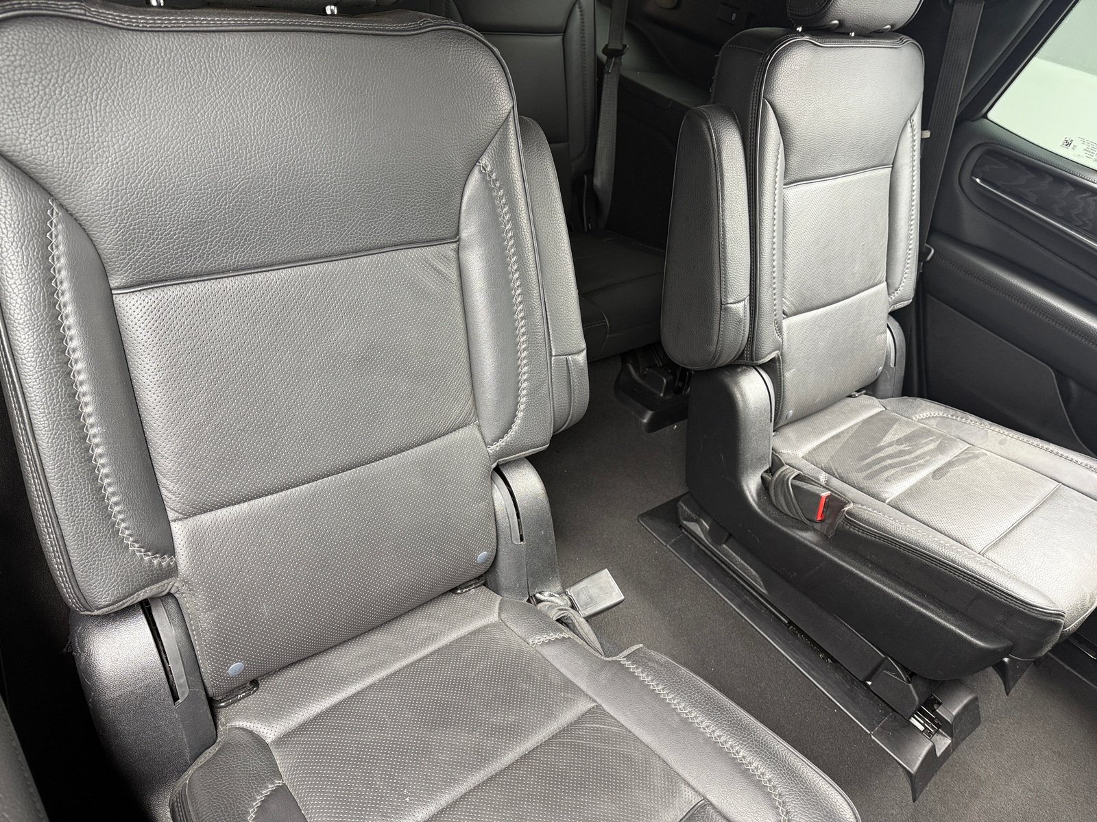 Thumbnail: 2023 GMC Yukon - 5