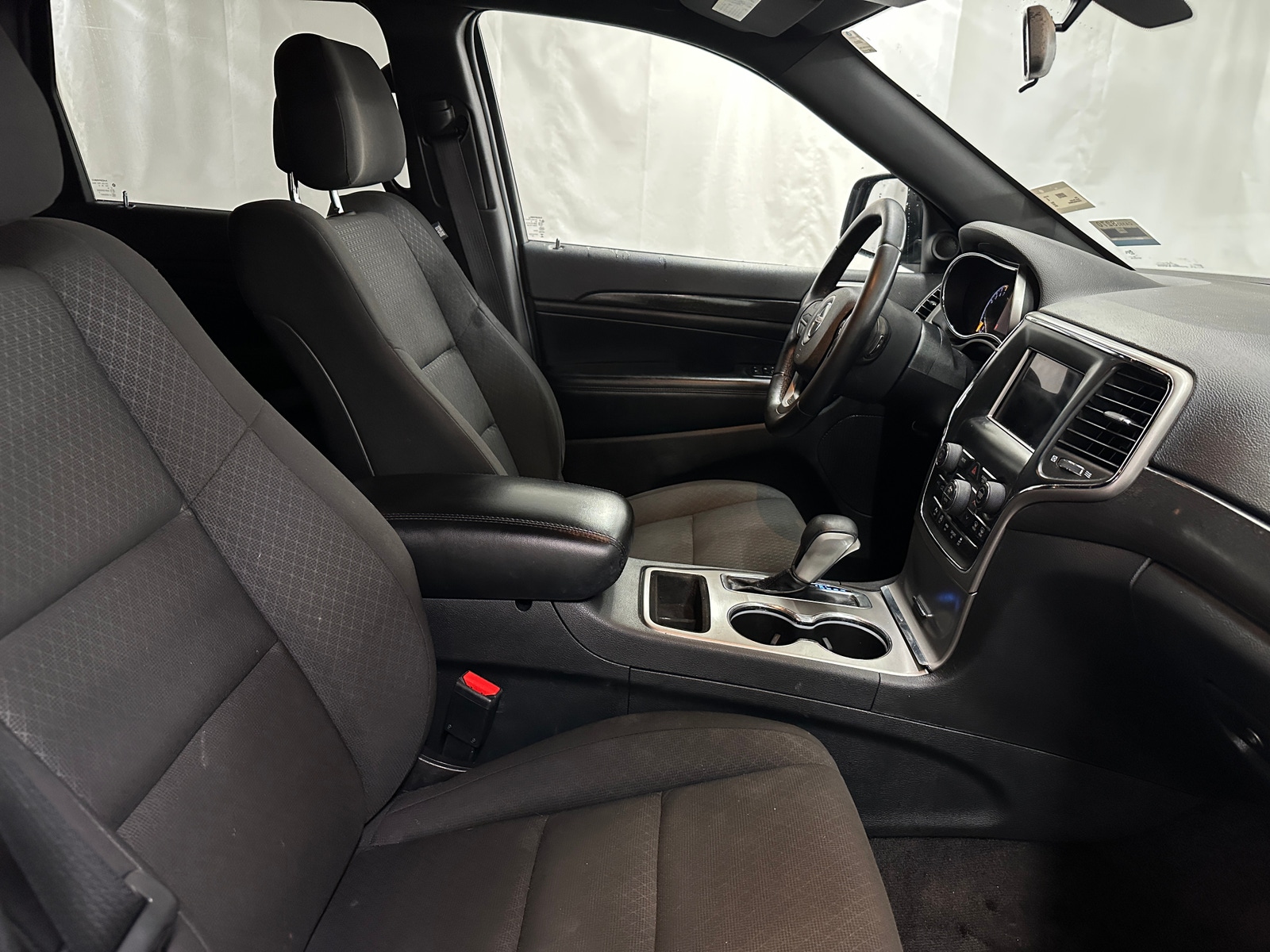 Thumbnail: 2018 Jeep Grand Cherokee - 2