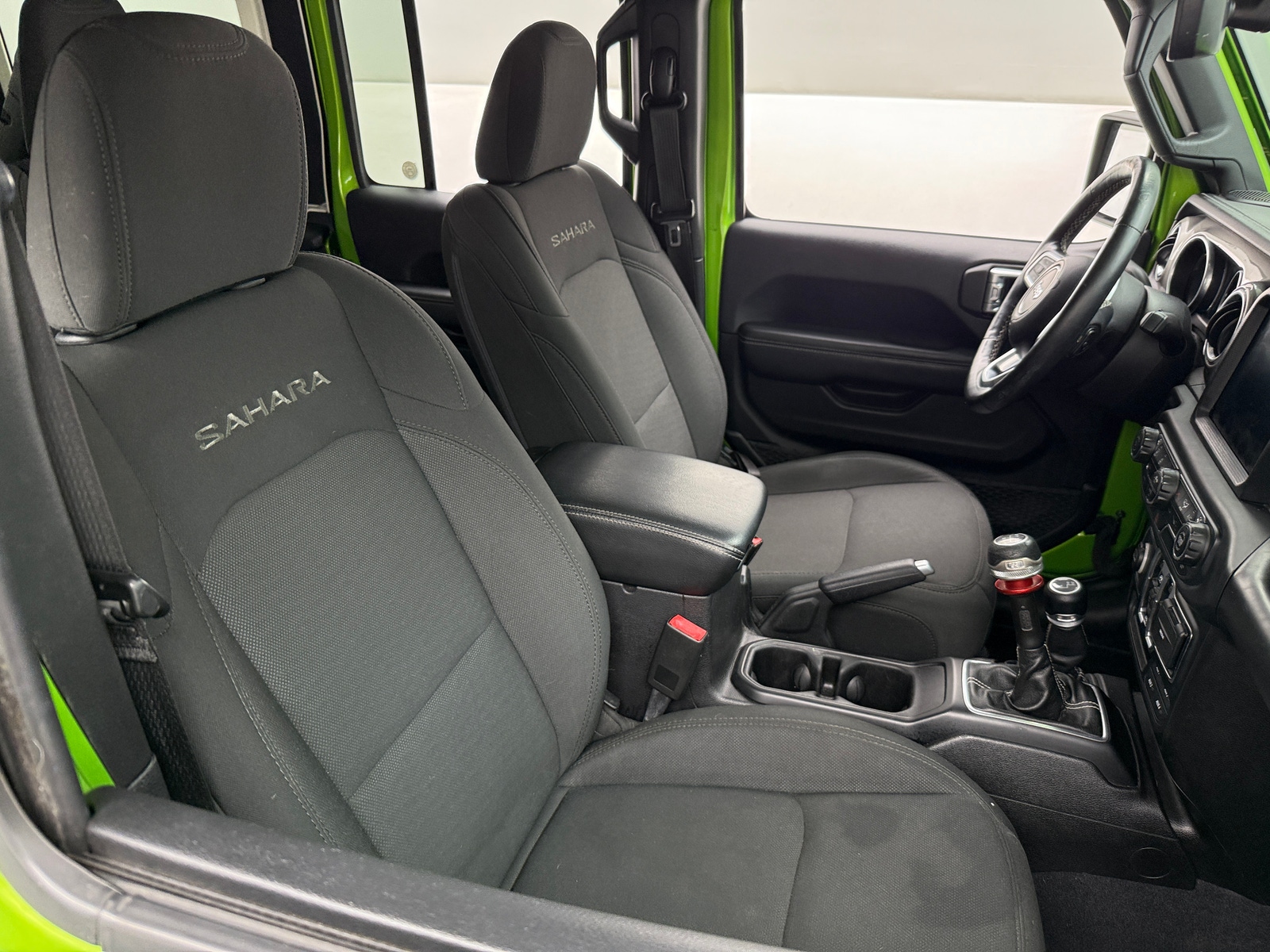 Thumbnail: 2018 Jeep Wrangler - 2