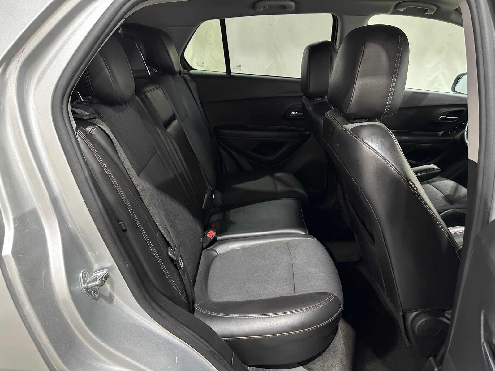 Thumbnail: 2022 Chevrolet Trax - 6