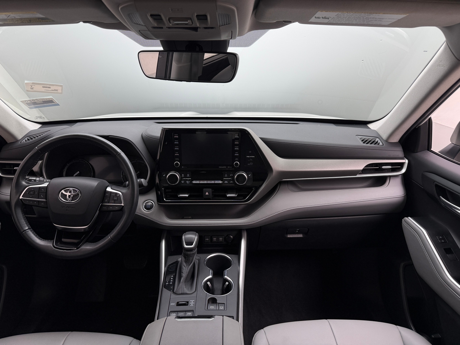 Thumbnail: 2020 Toyota Highlander - 2