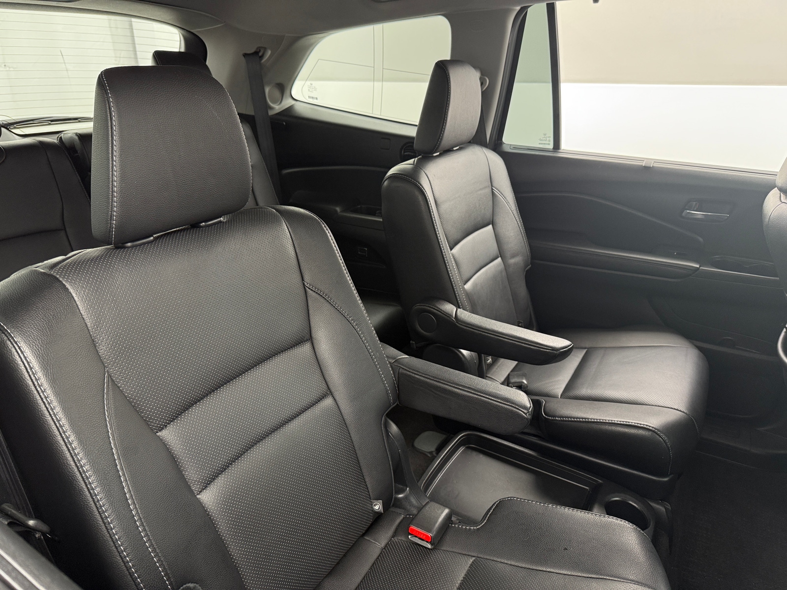 Thumbnail: 2017 Honda Pilot - 5