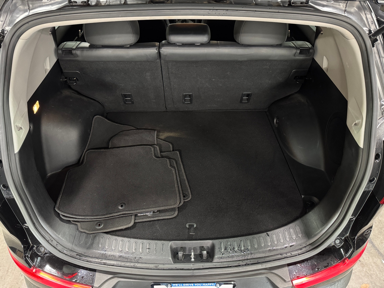 Thumbnail: 2016 Kia Sportage - 6