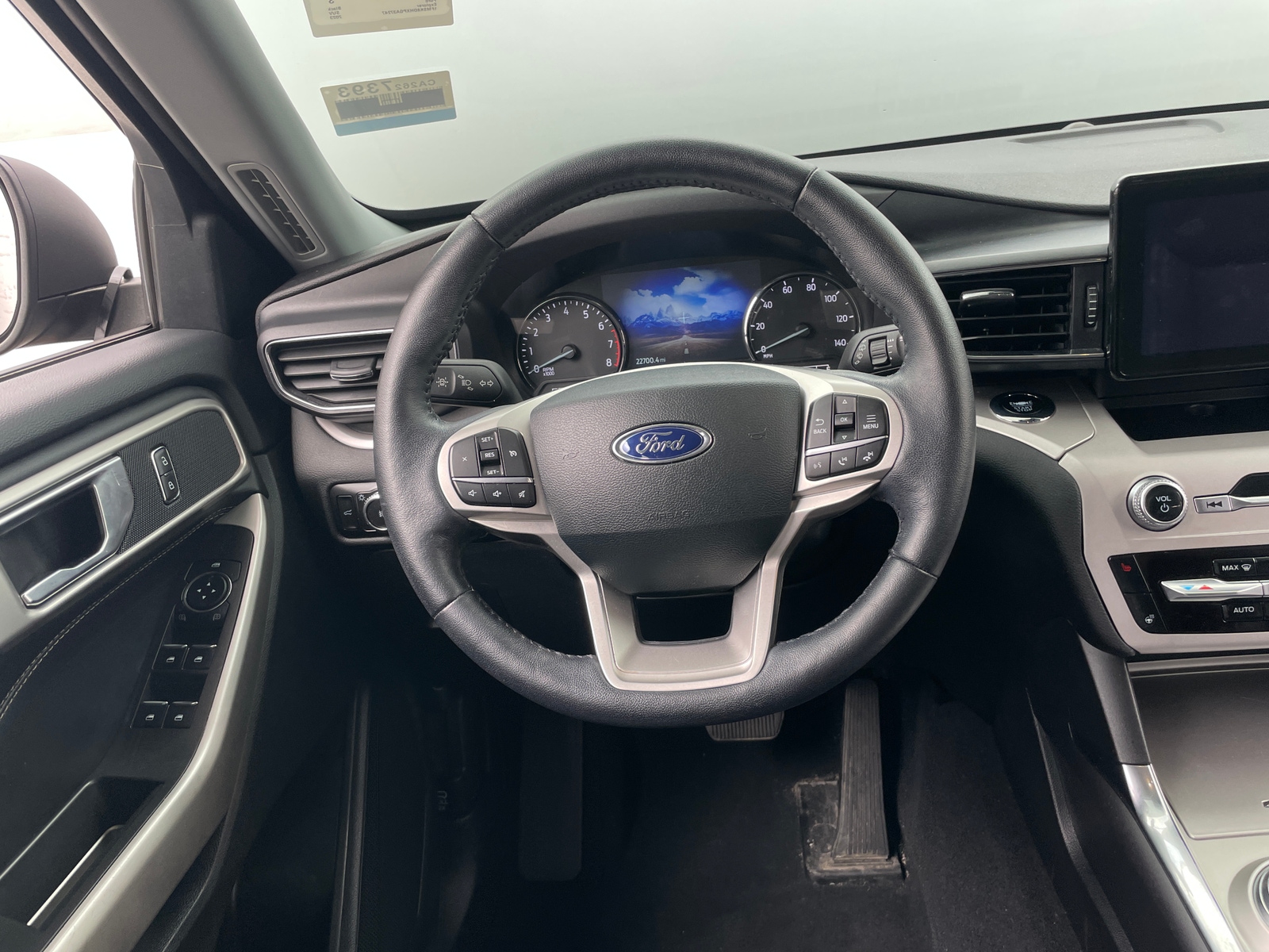 Thumbnail: 2023 Ford Explorer - 5
