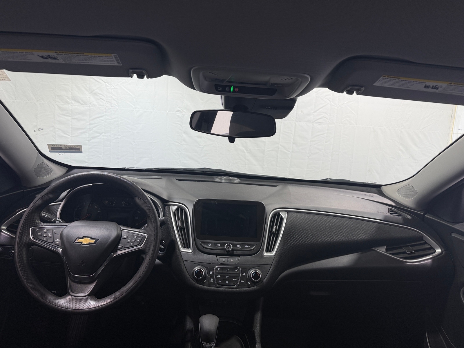 Thumbnail: 2024 Chevrolet Malibu - 3