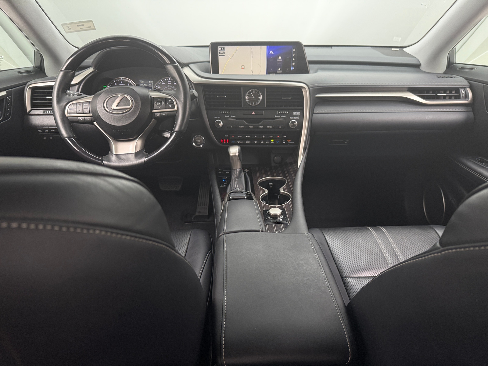 Thumbnail: 2017 Lexus RX - 3
