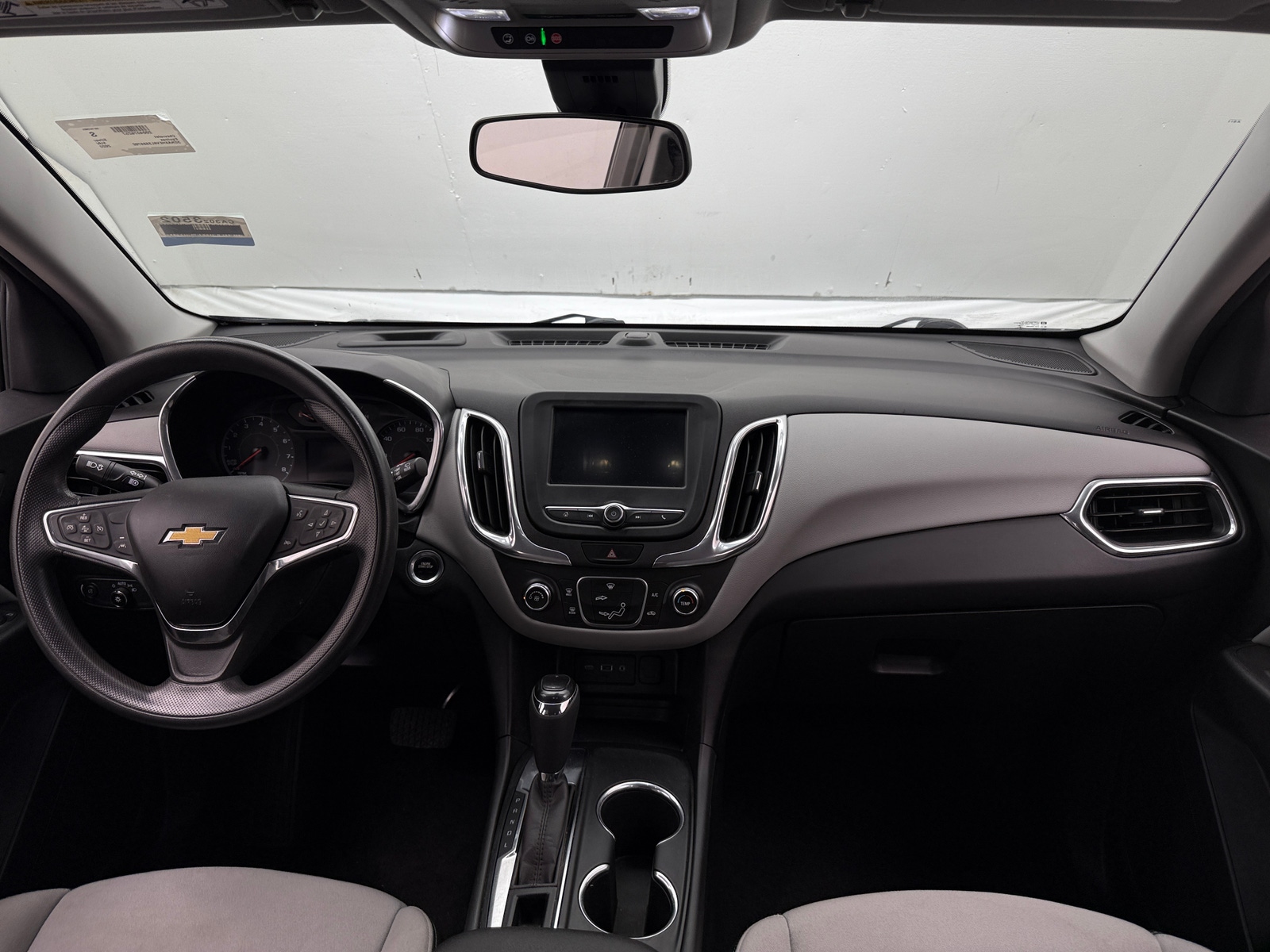 Thumbnail: 2020 Chevrolet Equinox - 3