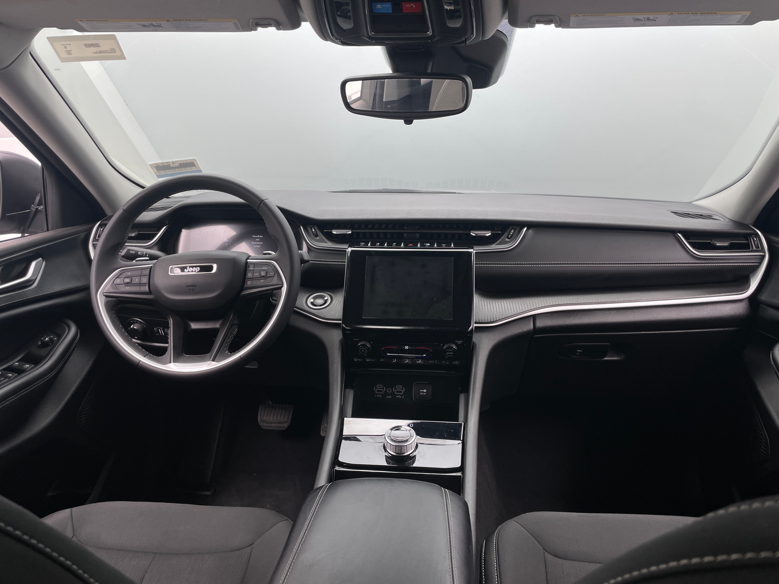 Thumbnail: 2023 Jeep Grand Cherokee L - 3