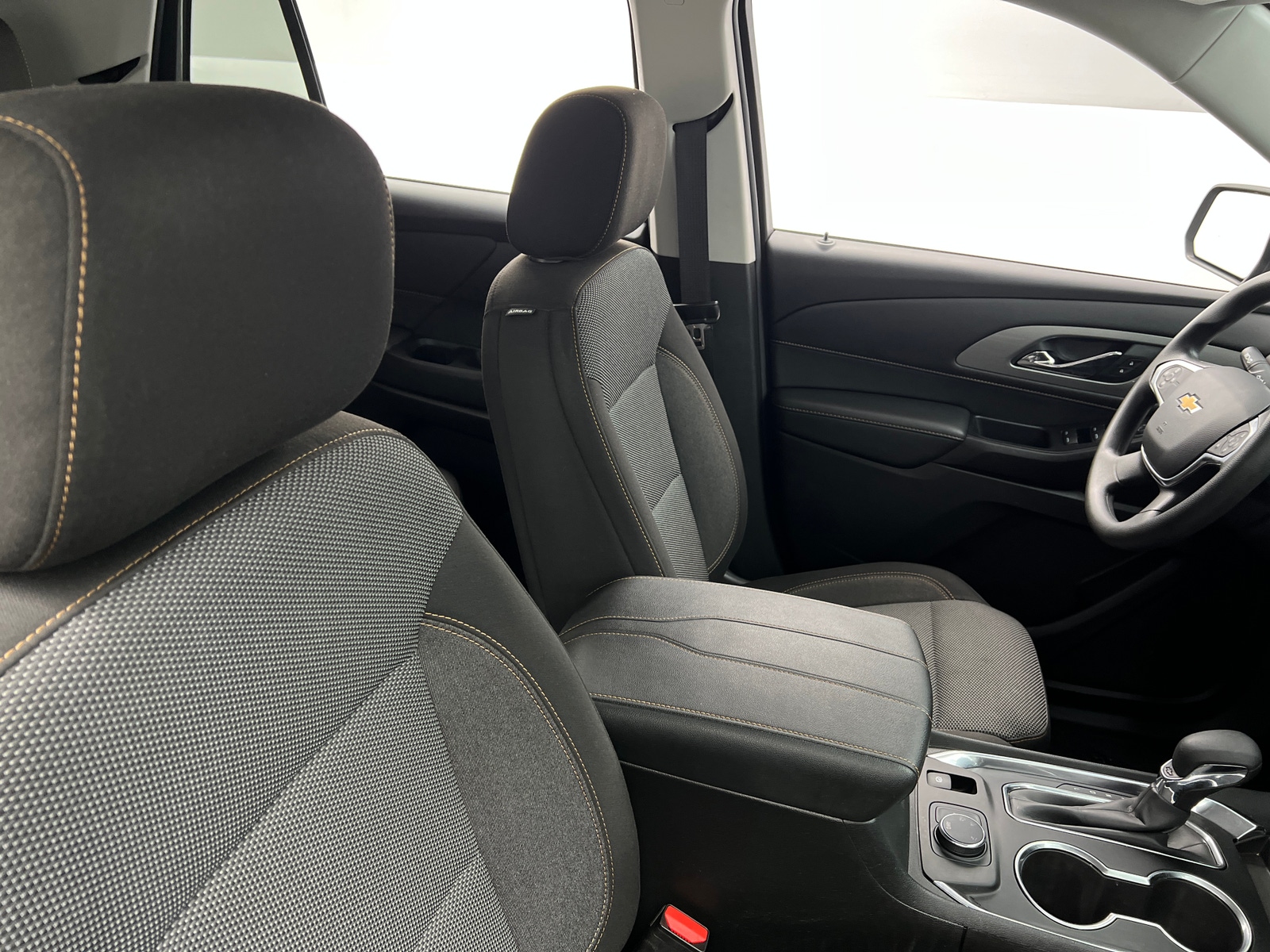 Thumbnail: 2021 Chevrolet Traverse - 2