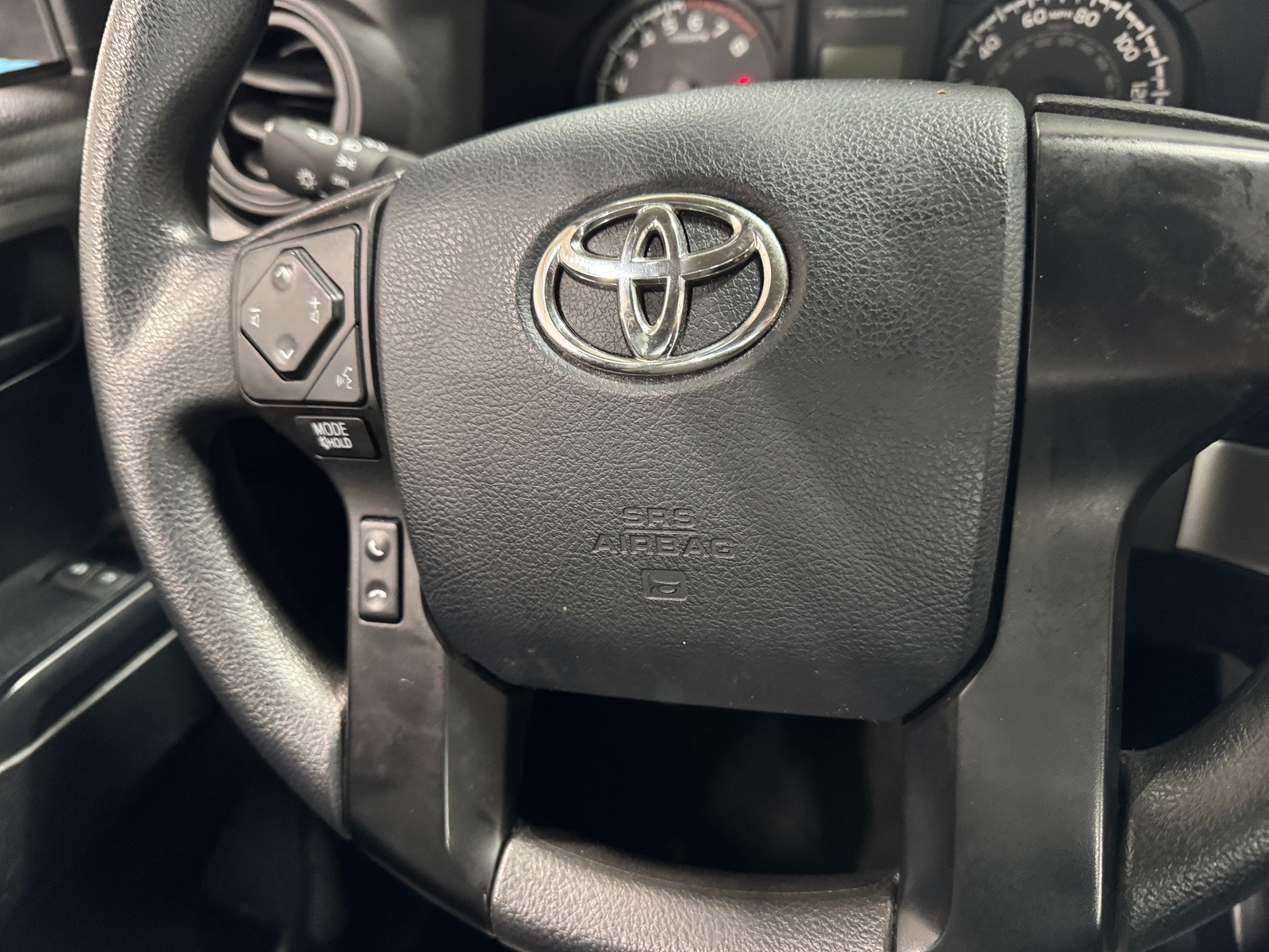 Thumbnail: 2017 Toyota Tacoma - 5