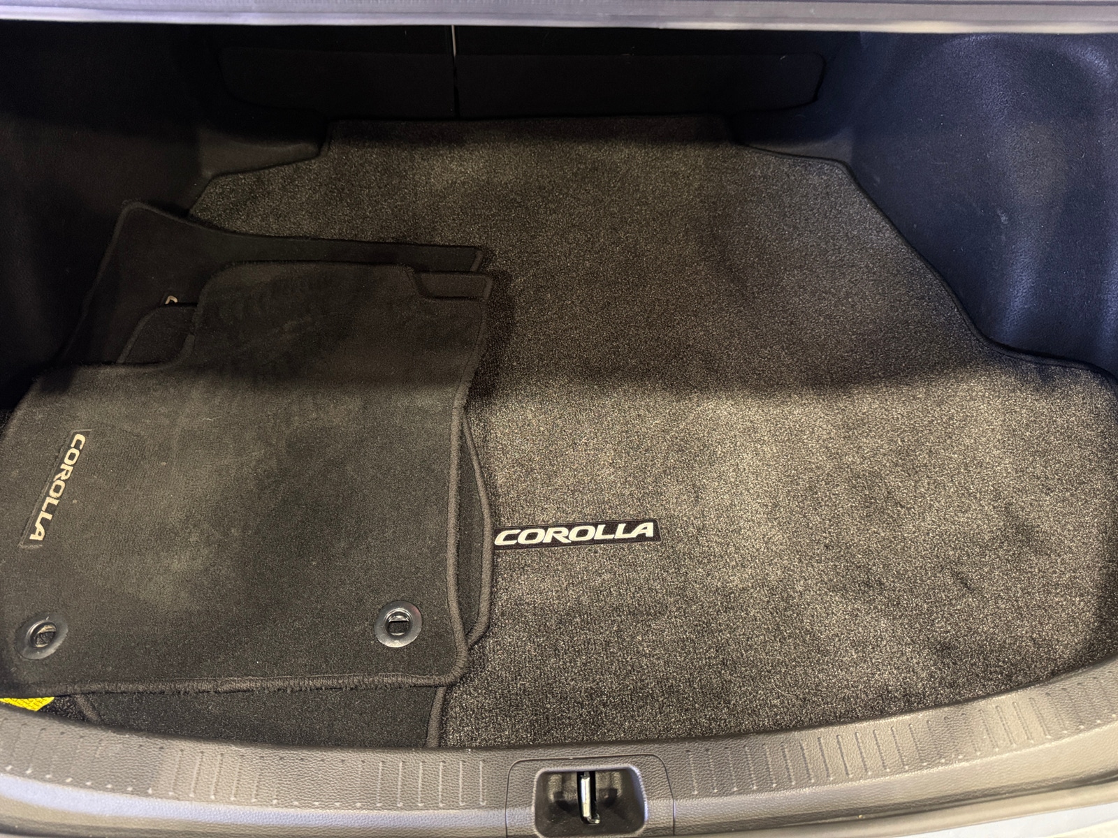 Thumbnail: 2021 Toyota Corolla - 7