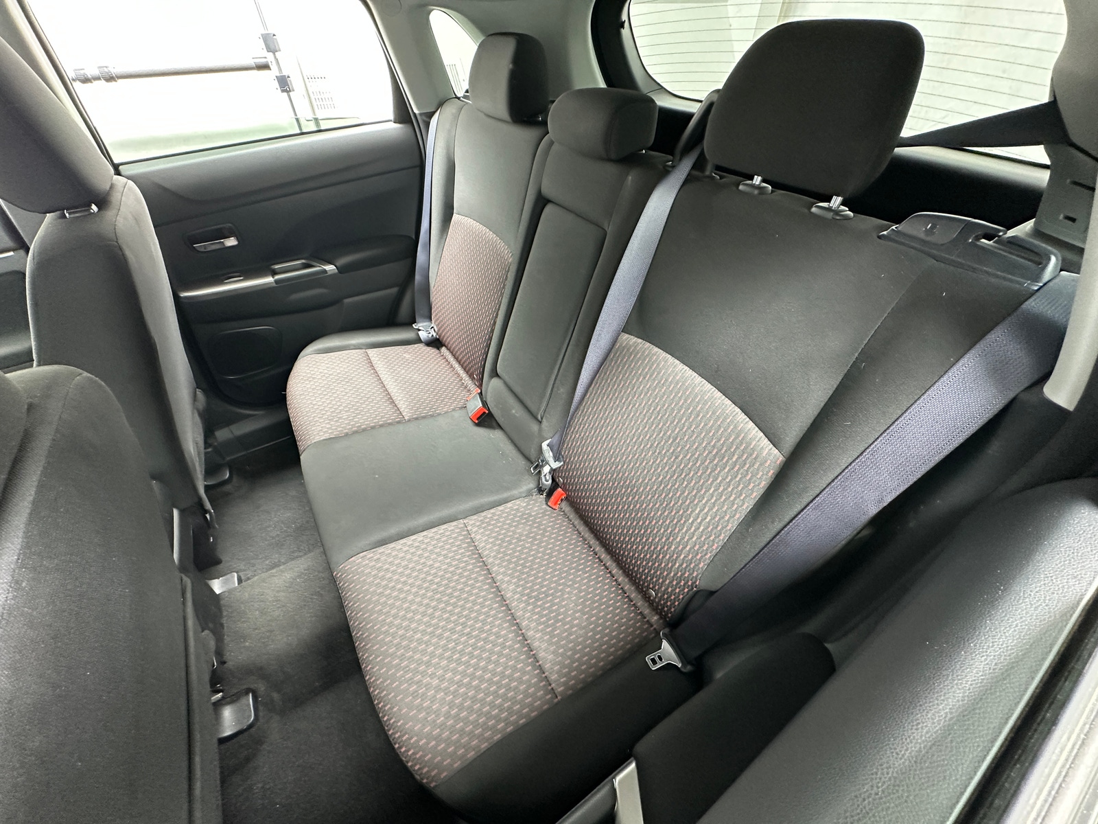 Thumbnail: 2019 Mitsubishi Outlander Sport - 6