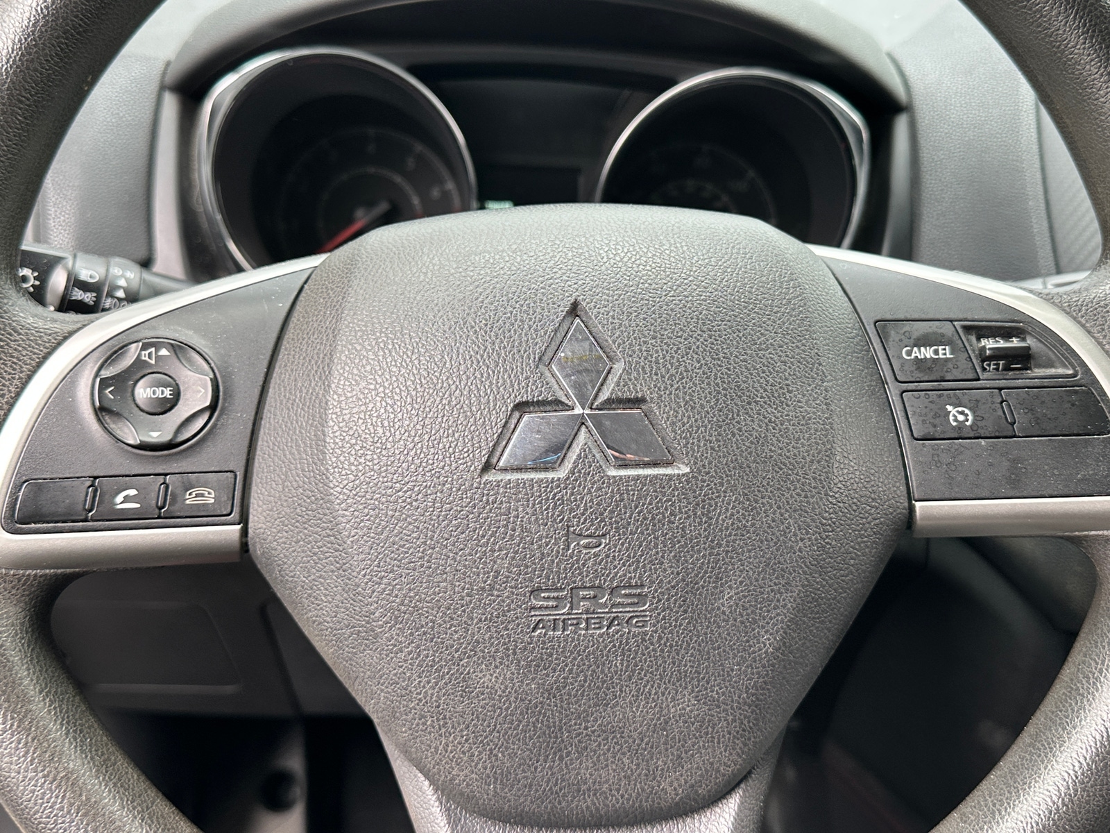 Thumbnail: 2019 Mitsubishi Outlander Sport - 5