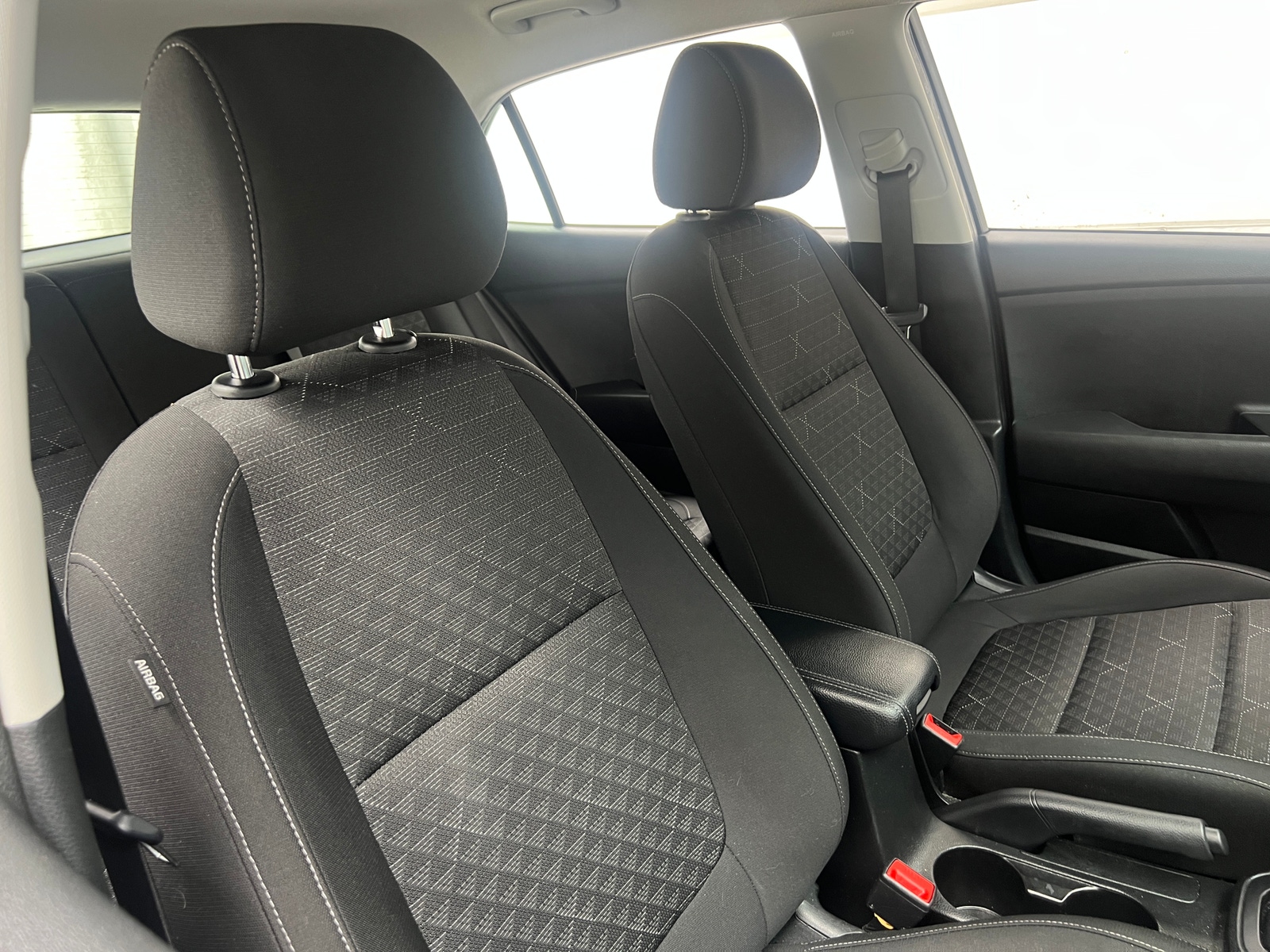 Thumbnail: 2023 Kia Rio - 2