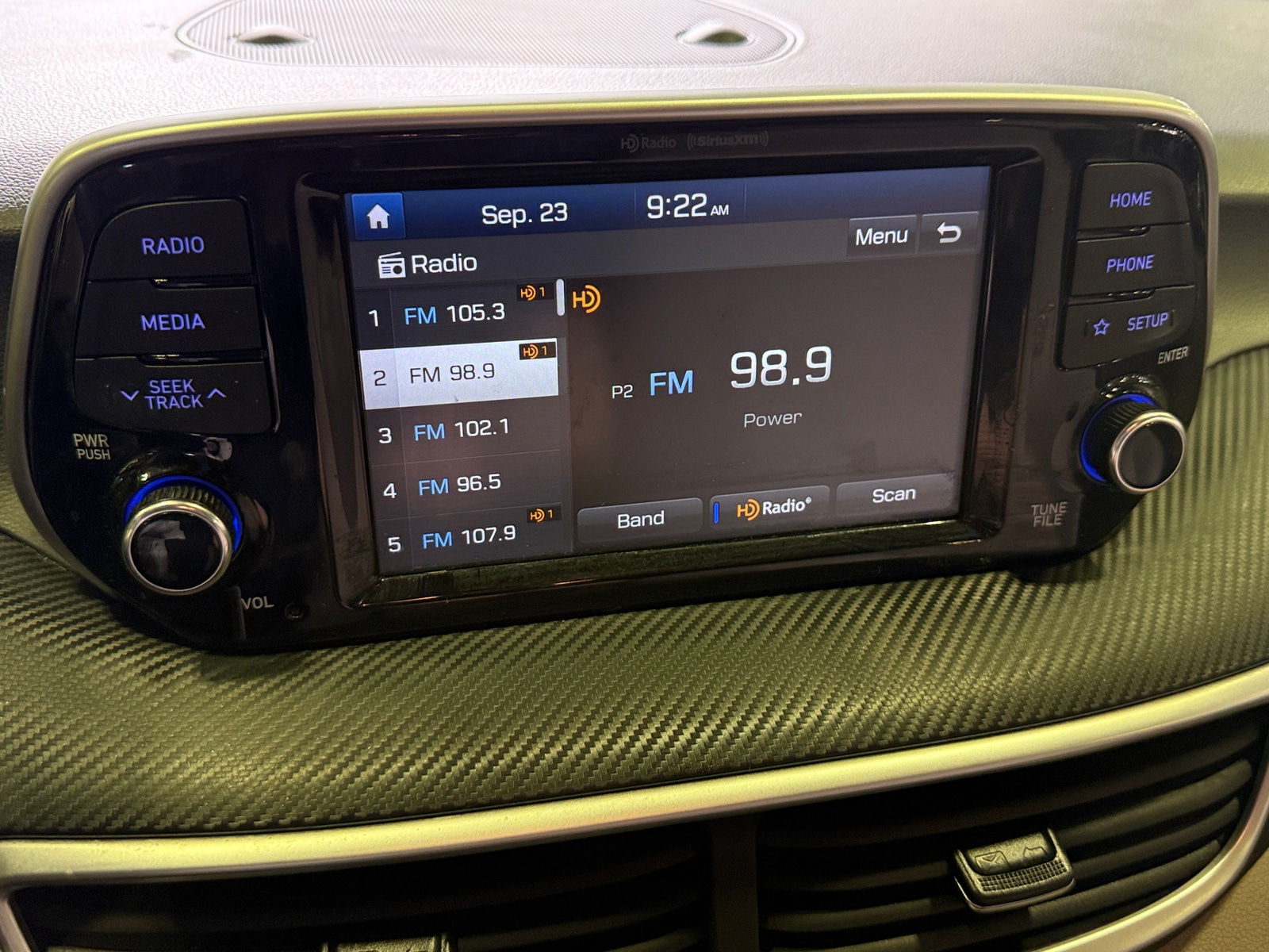 Thumbnail: 2019 Hyundai Tucson - 4