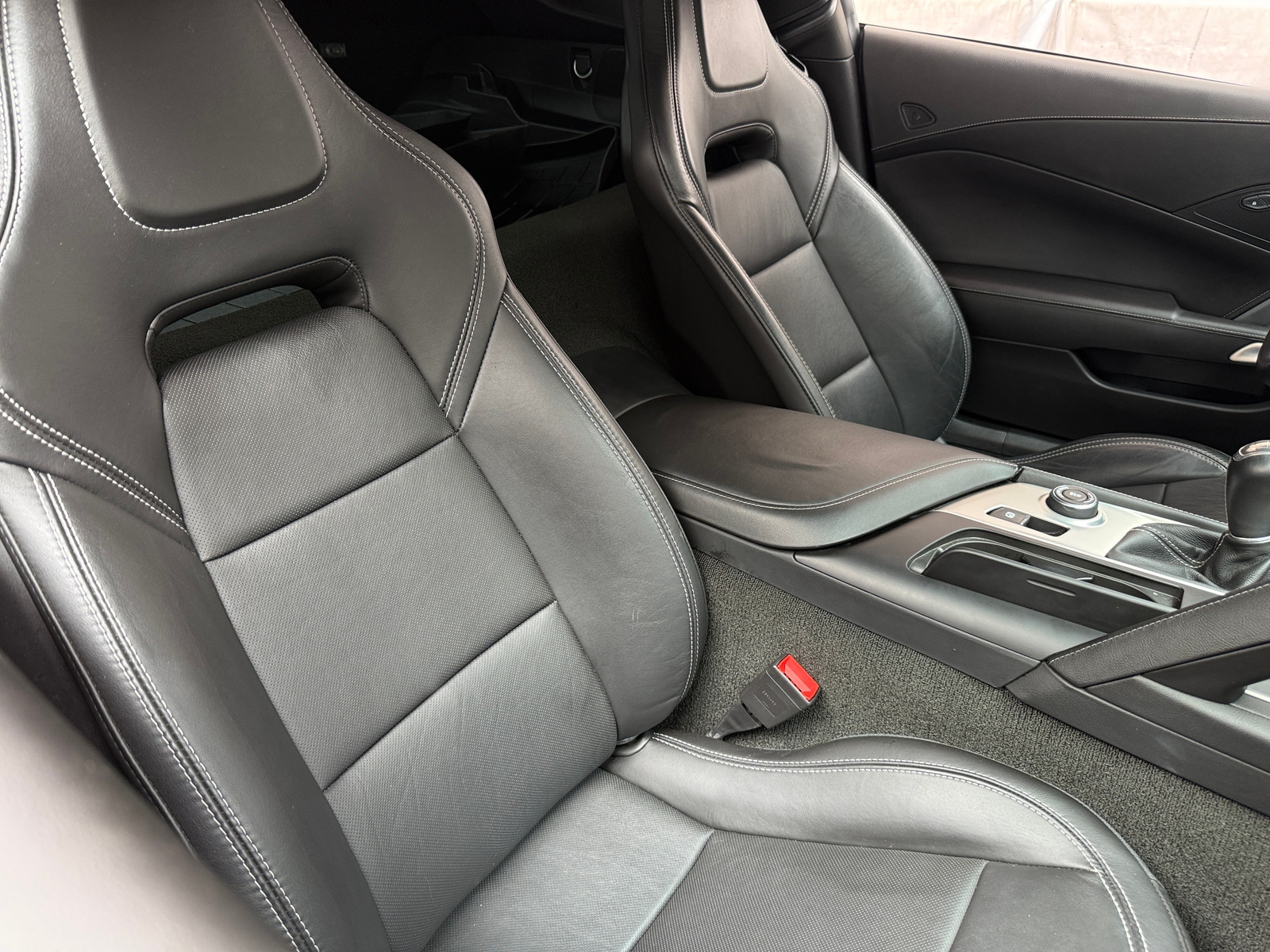 Thumbnail: 2014 Chevrolet Corvette - 2