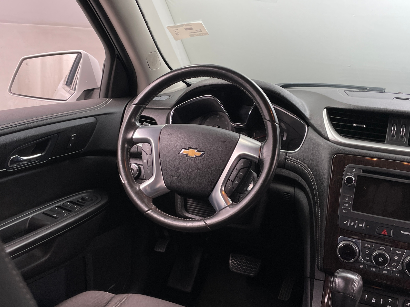 Thumbnail: 2017 Chevrolet Traverse - 5
