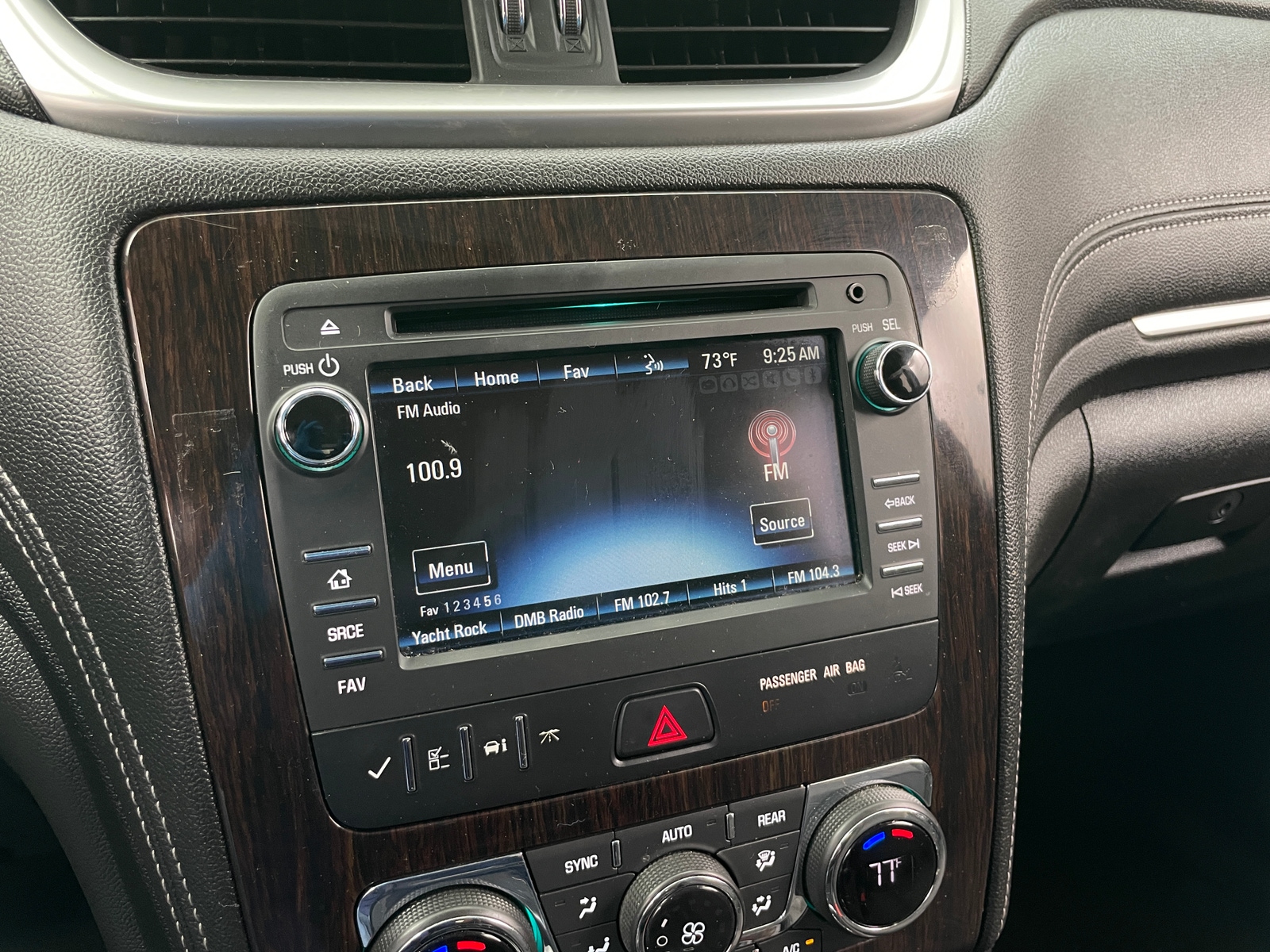 Thumbnail: 2017 Chevrolet Traverse - 4