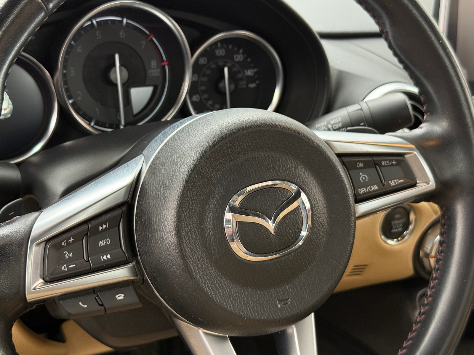Thumbnail: 2017 Mazda MX-5 Miata - 3