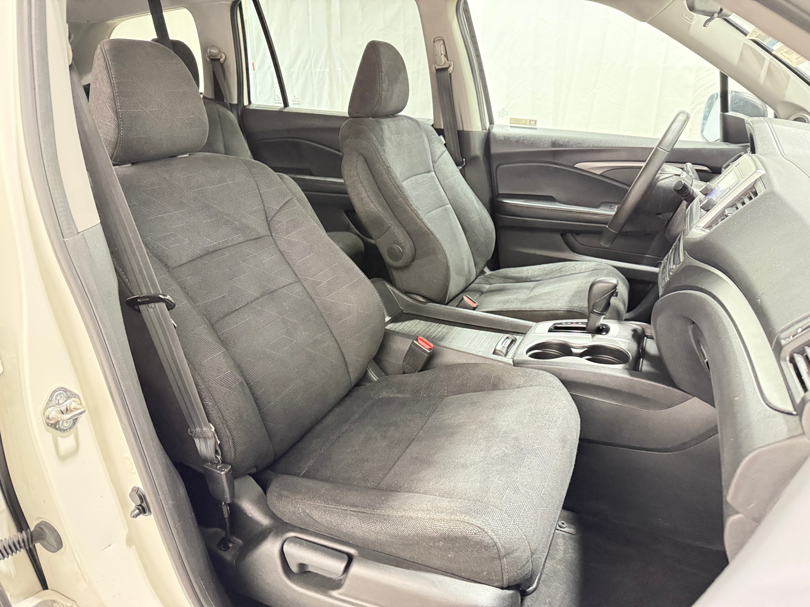 Thumbnail: 2019 Honda Pilot - 2