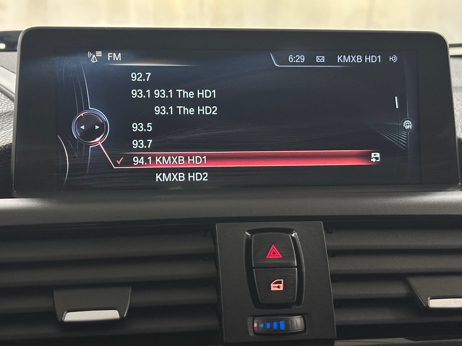 Thumbnail: 2015 BMW 2 Series - 2