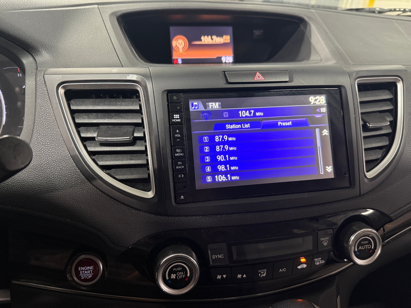 Thumbnail: 2016 Honda CR-V - 3
