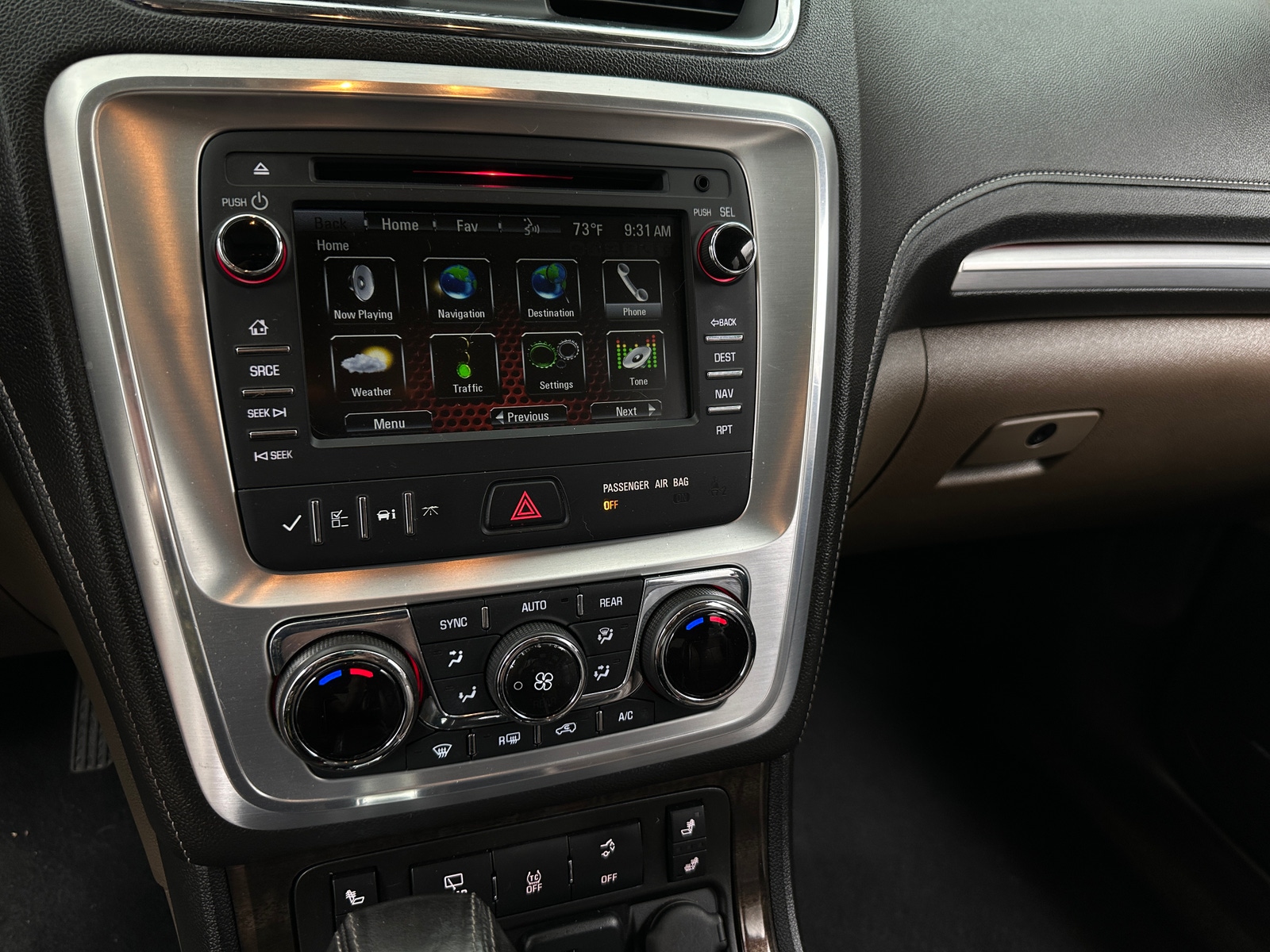 Thumbnail: 2015 GMC Acadia - 3