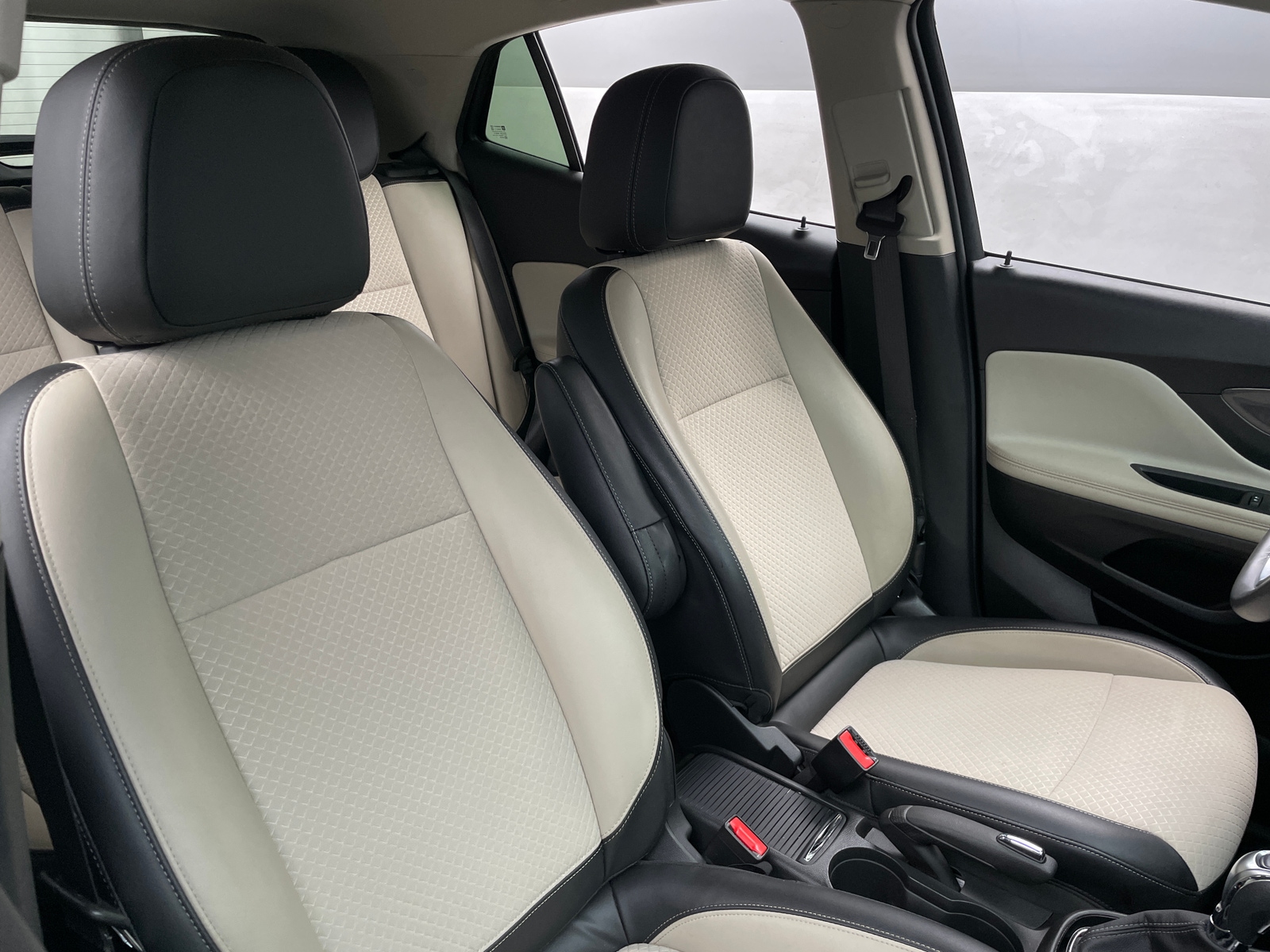 Thumbnail: 2020 Buick Encore - 2