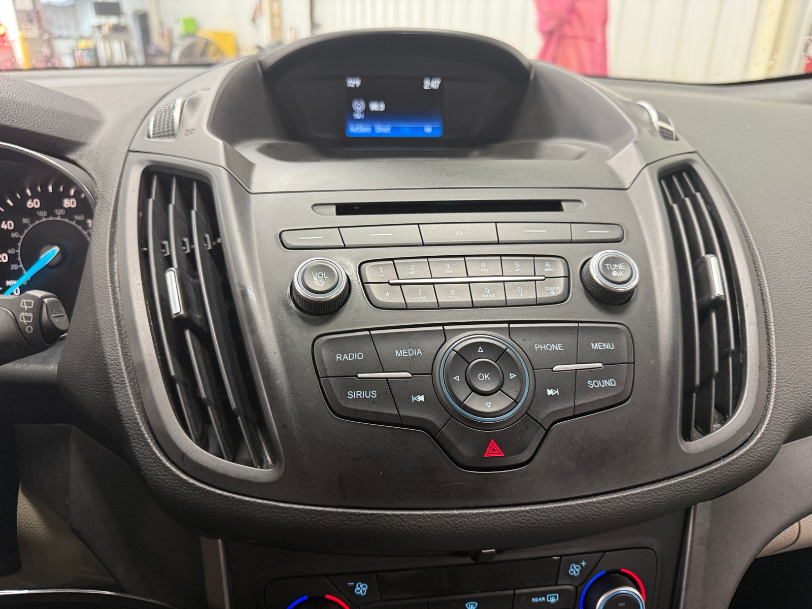 Thumbnail: 2018 Ford Escape - 4