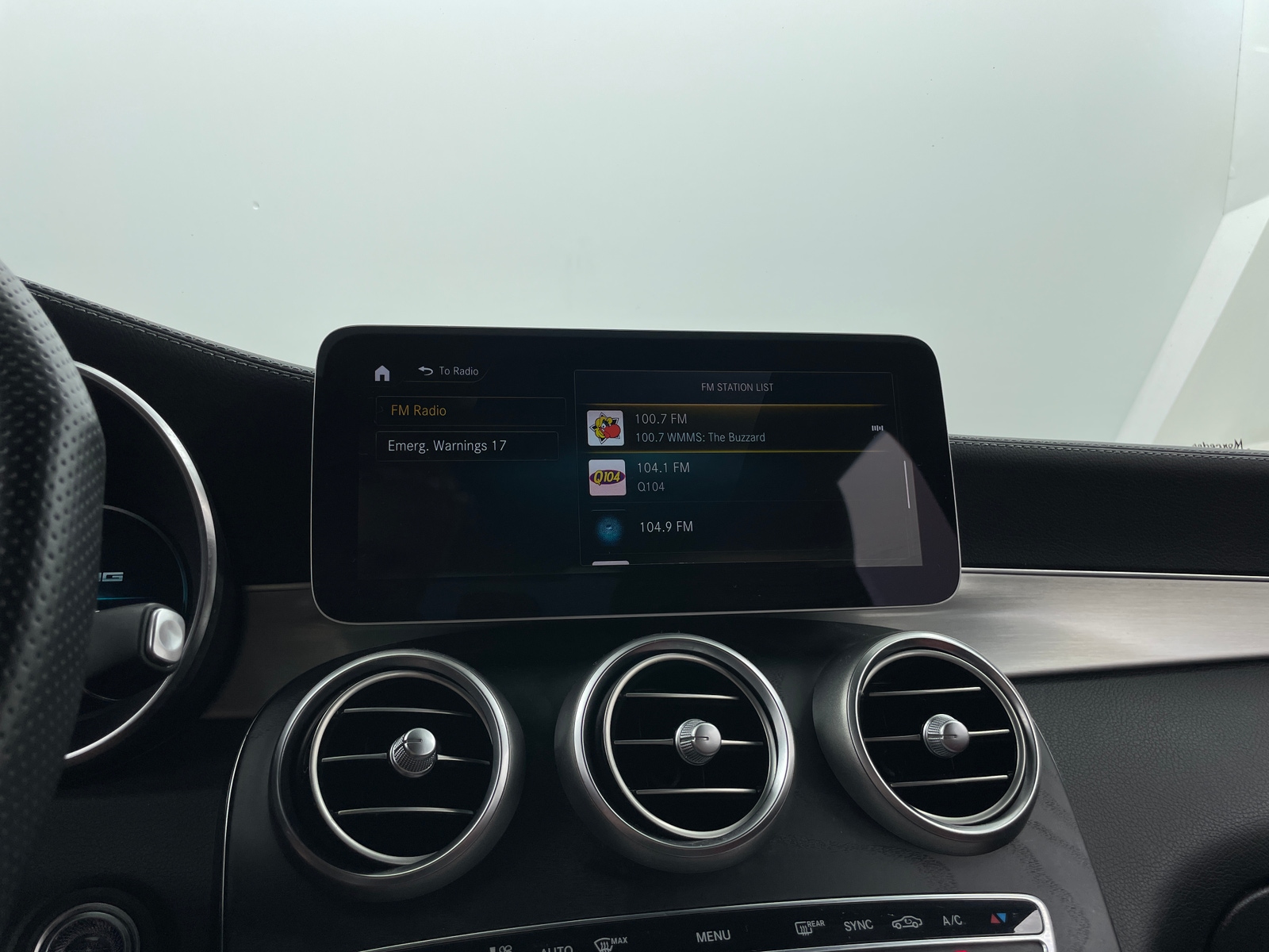 Thumbnail: 2020 Mercedes-Benz GLC - 3