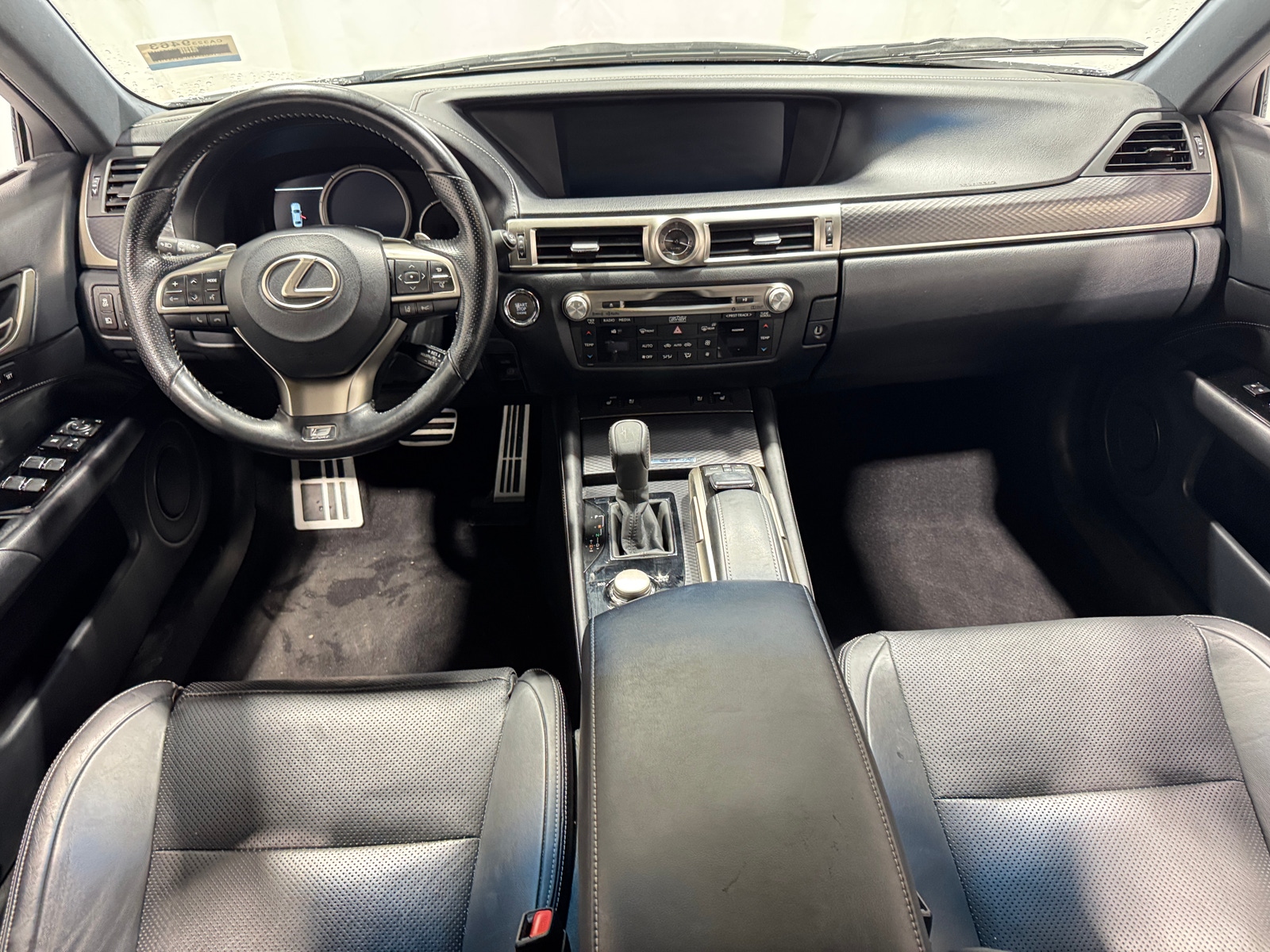 Thumbnail: 2018 Lexus GS - 2
