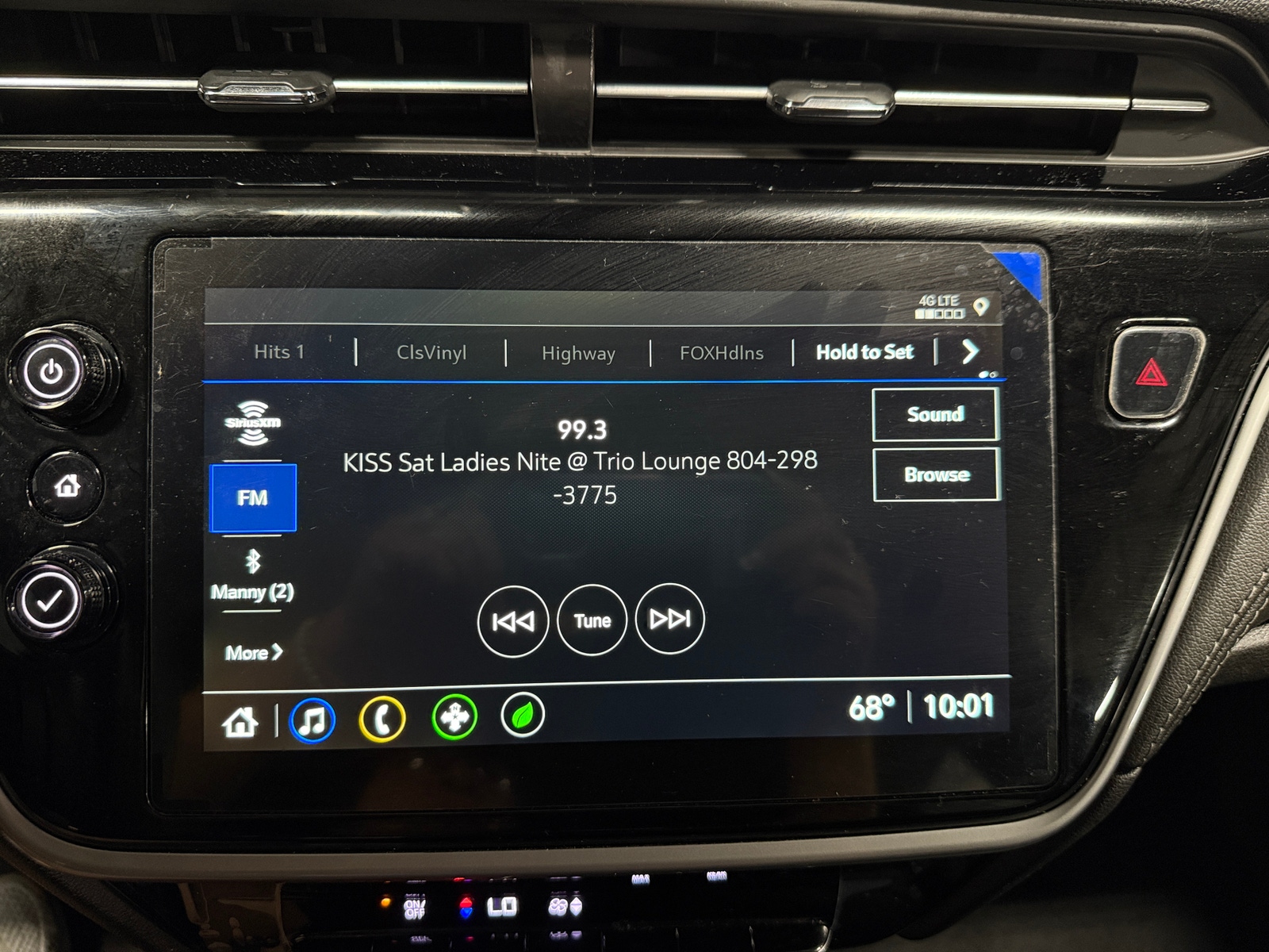 Thumbnail: 2023 Chevrolet Bolt EUV - 4