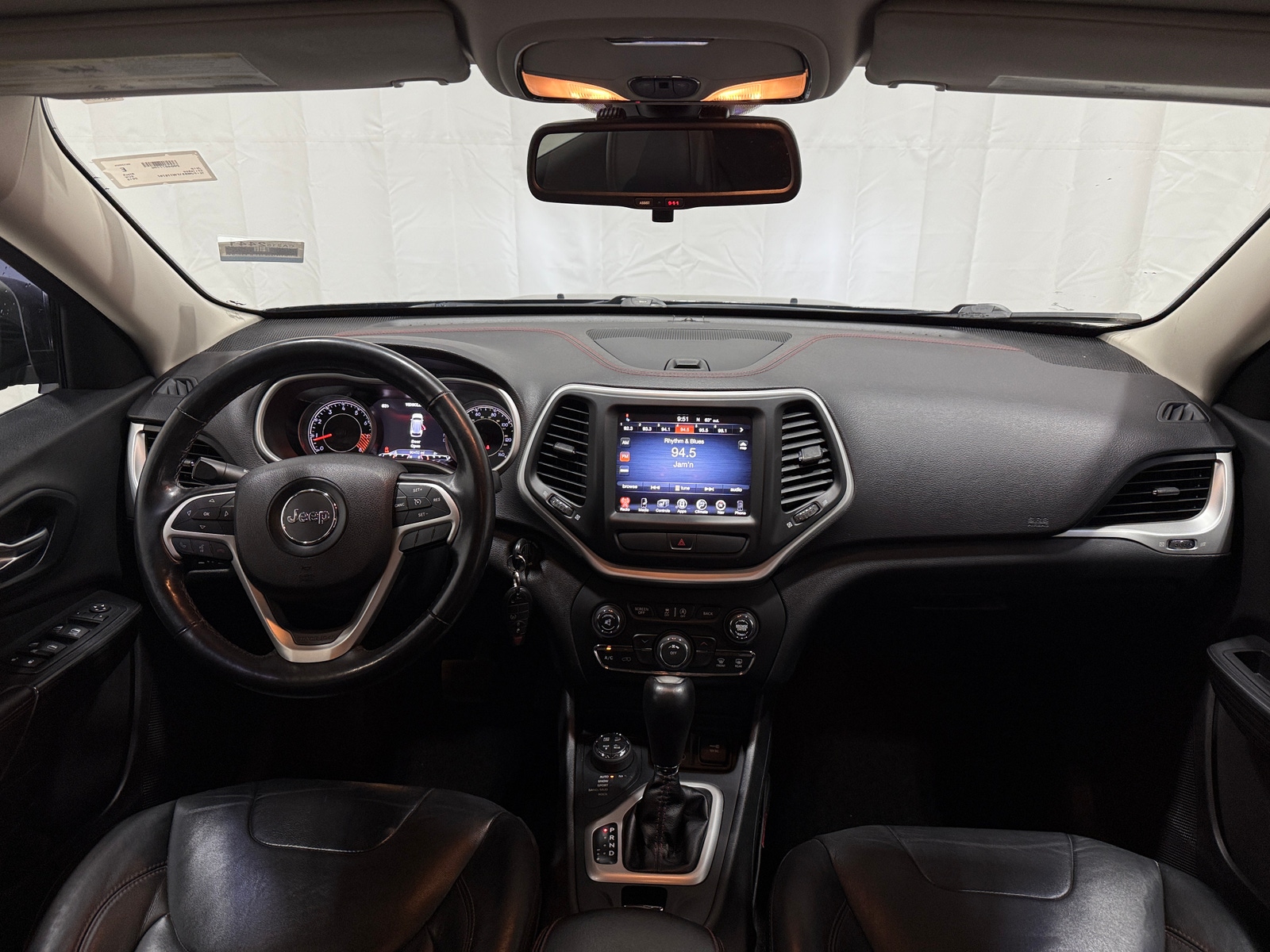 Thumbnail: 2015 Jeep Cherokee - 3