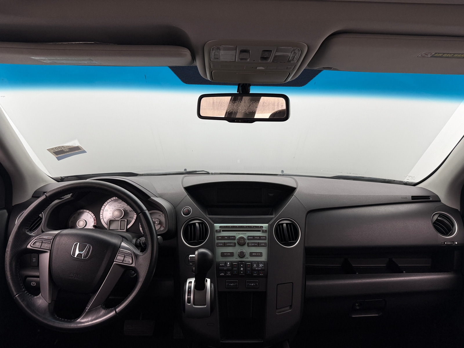 Thumbnail: 2010 Honda Pilot - 3