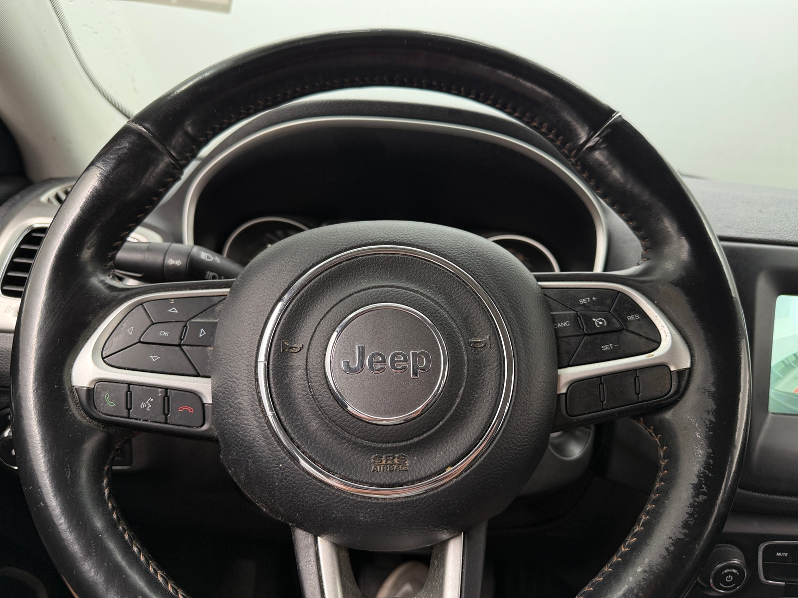 Thumbnail: 2019 Jeep Compass - 4