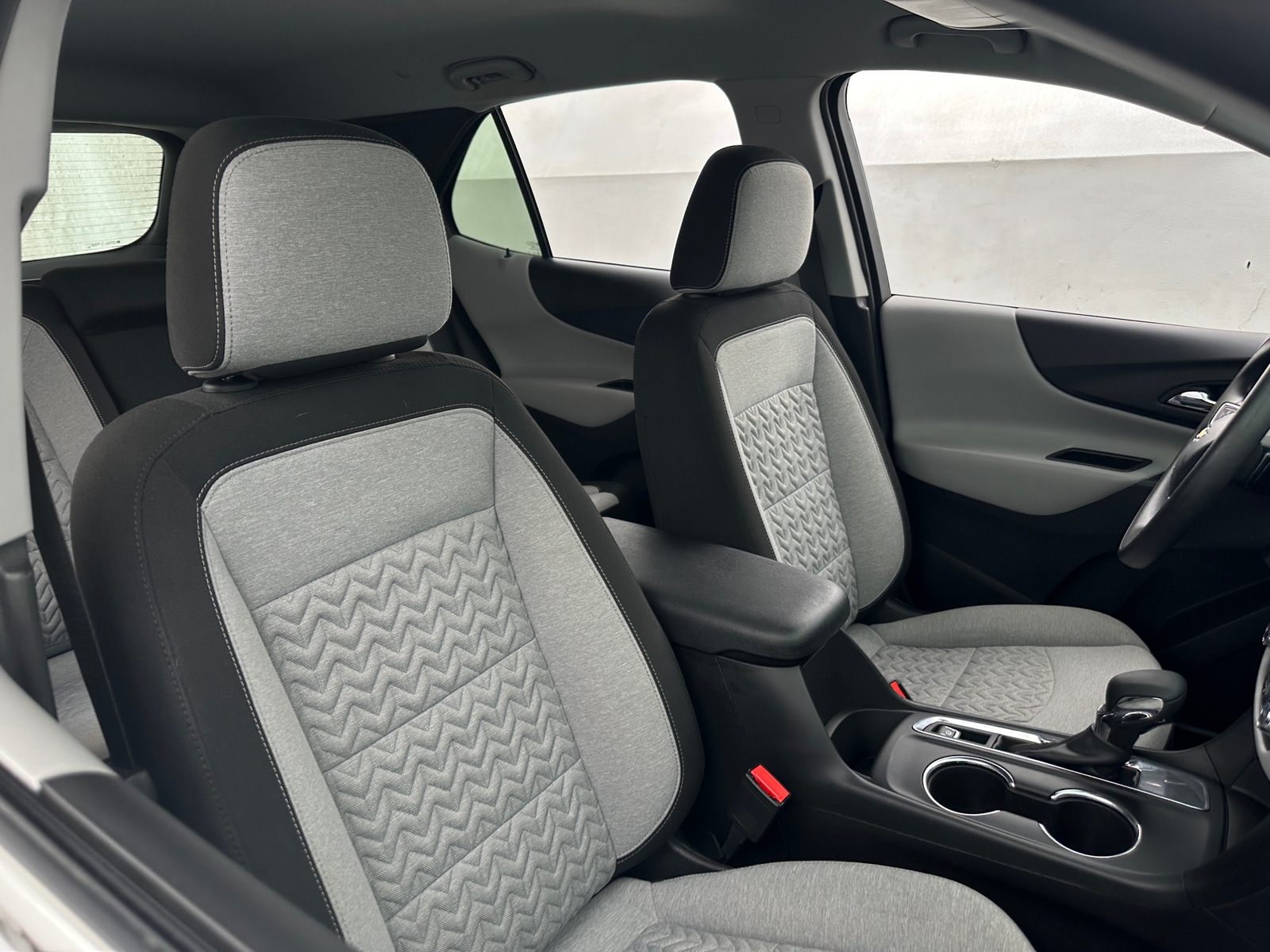Thumbnail: 2023 Chevrolet Equinox - 2