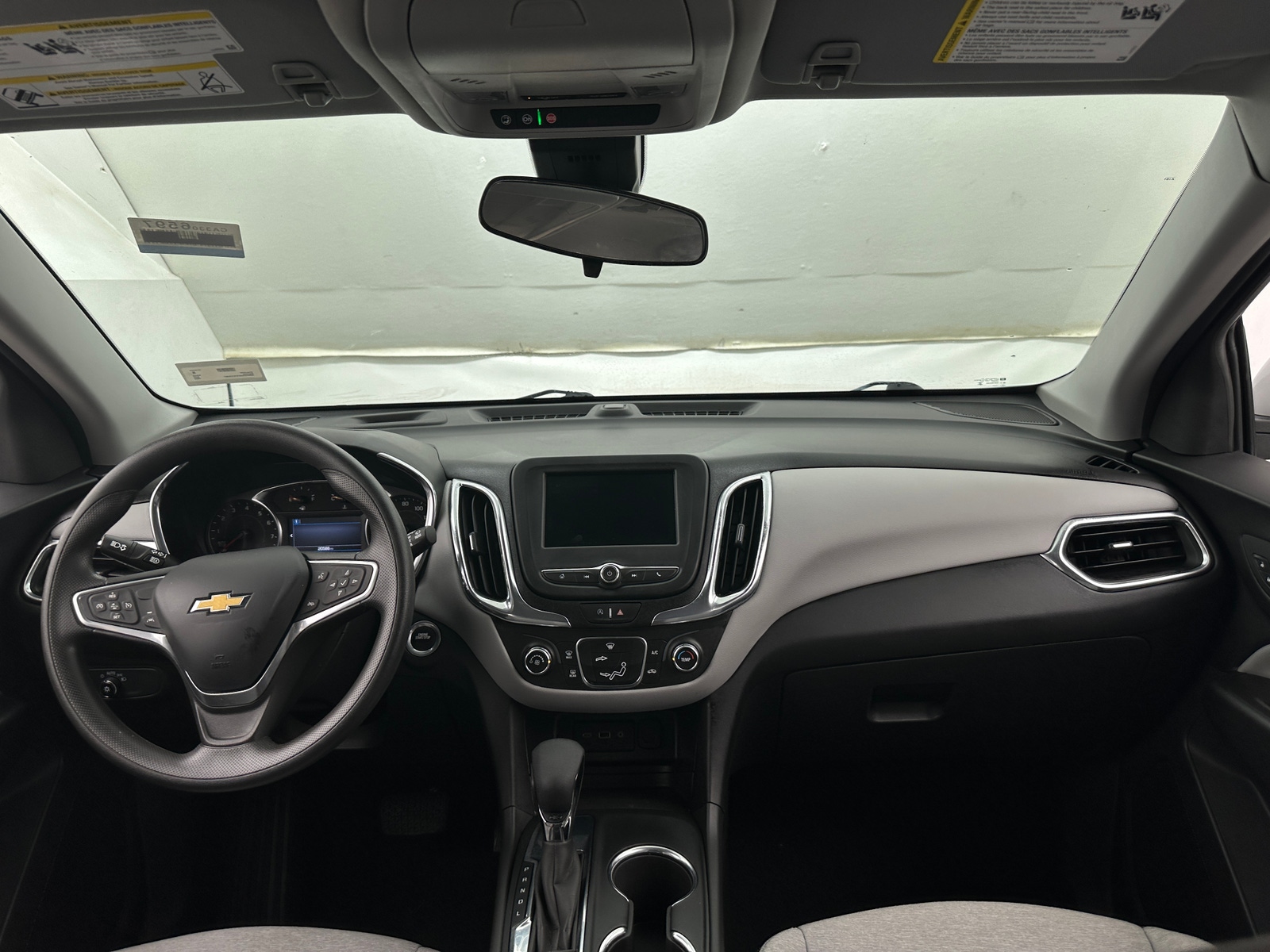 Thumbnail: 2023 Chevrolet Equinox - 3